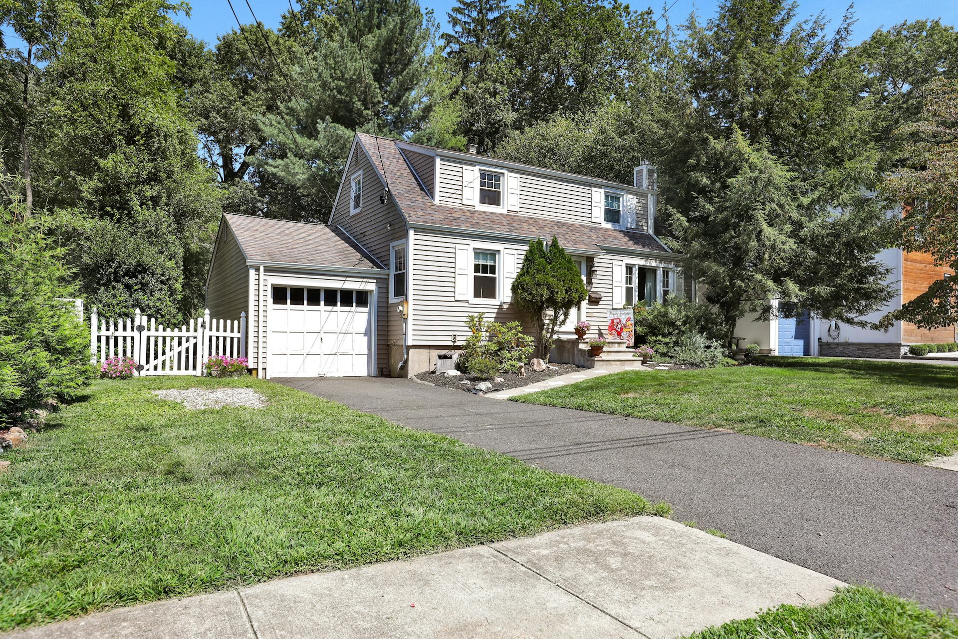 59 Delmar Avenue