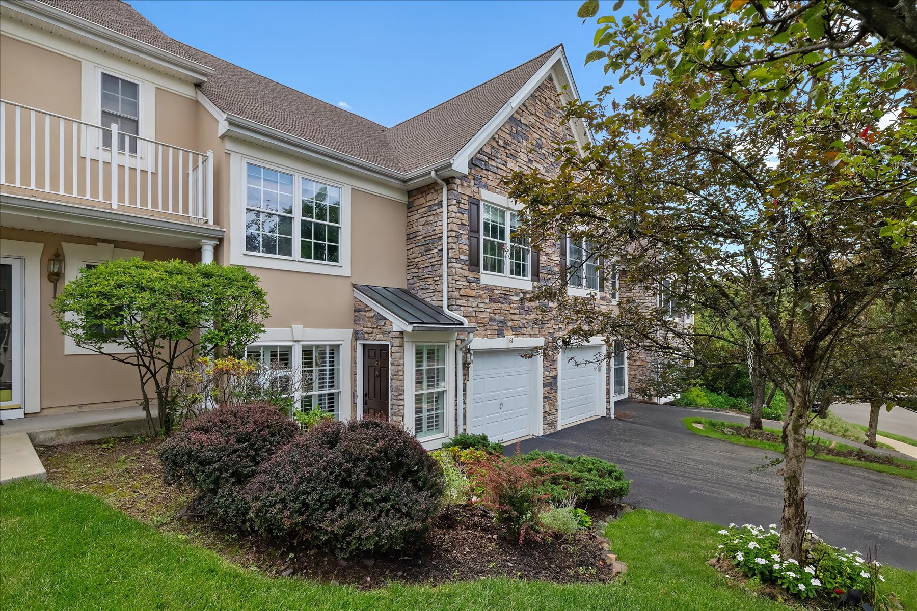 81 Magnolia Way 
