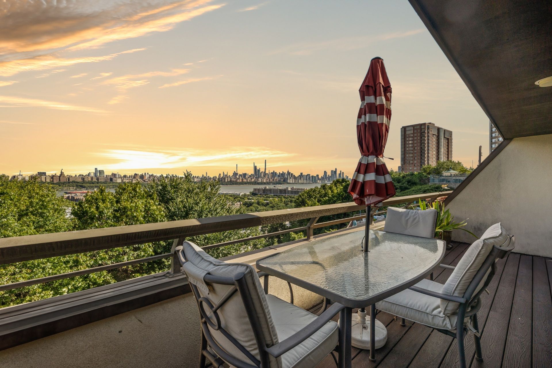 300 Gorge Road Unit# 55