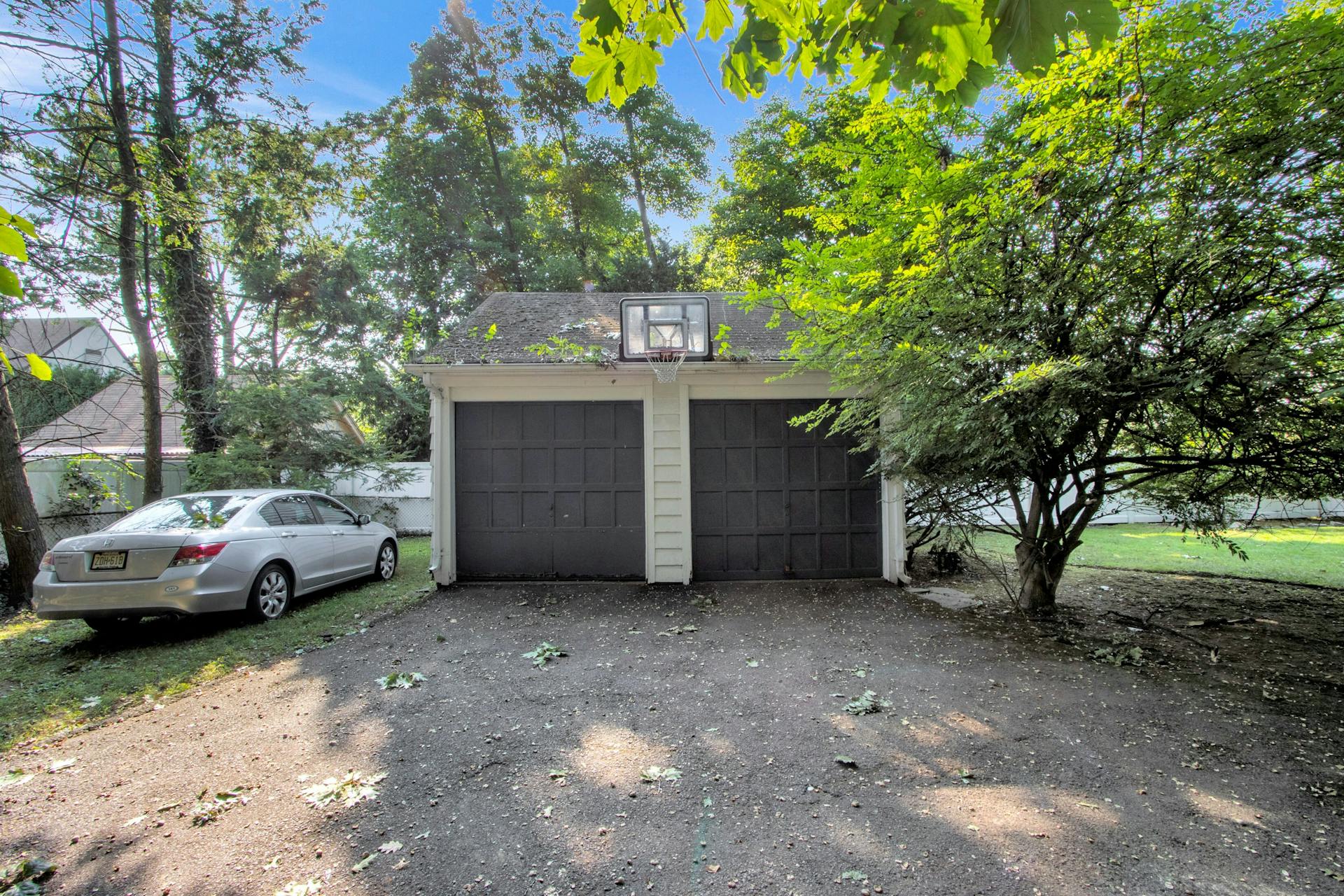 168 West Hudson Avenue