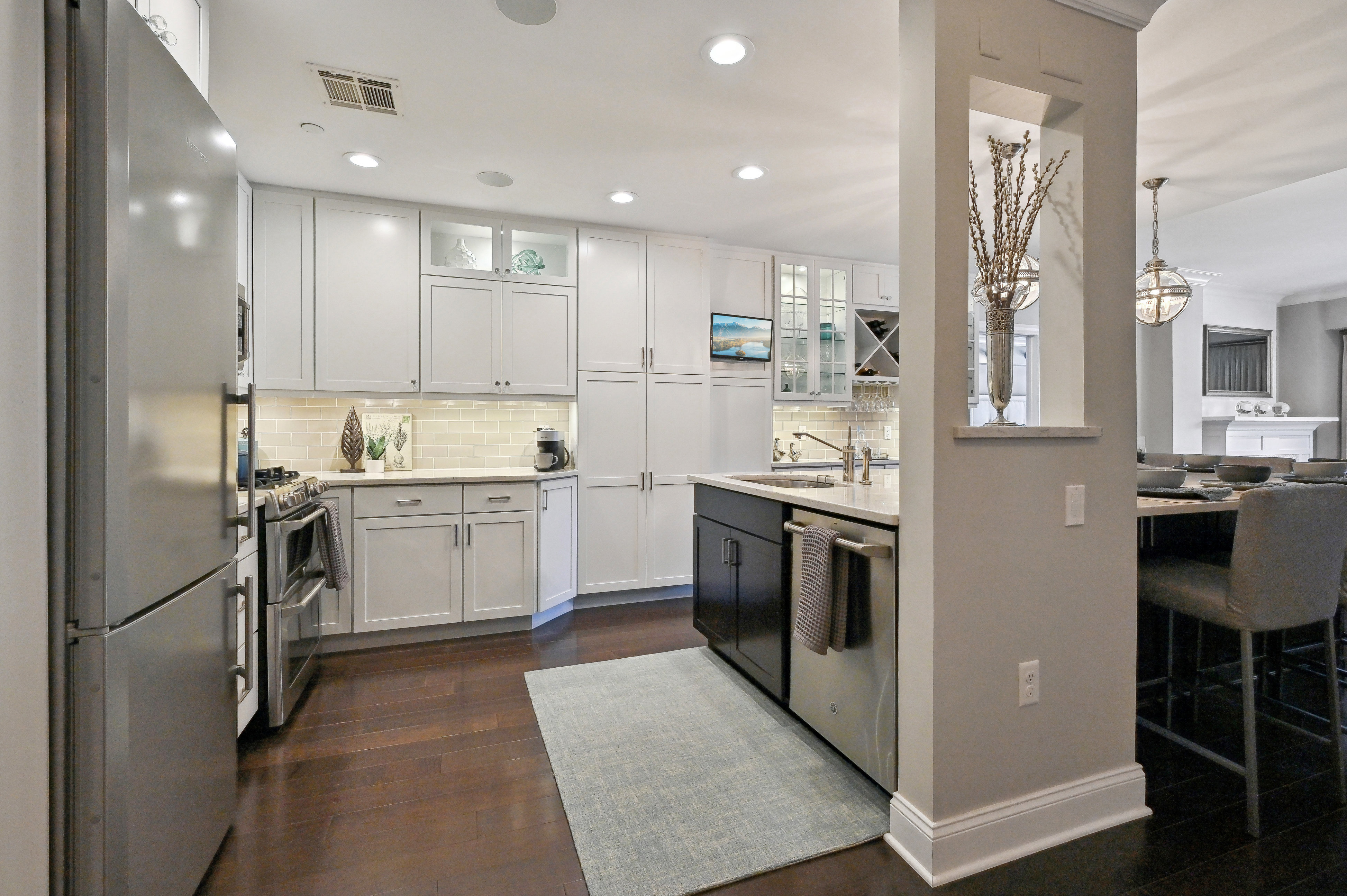 48 South Park Street Unit# 215