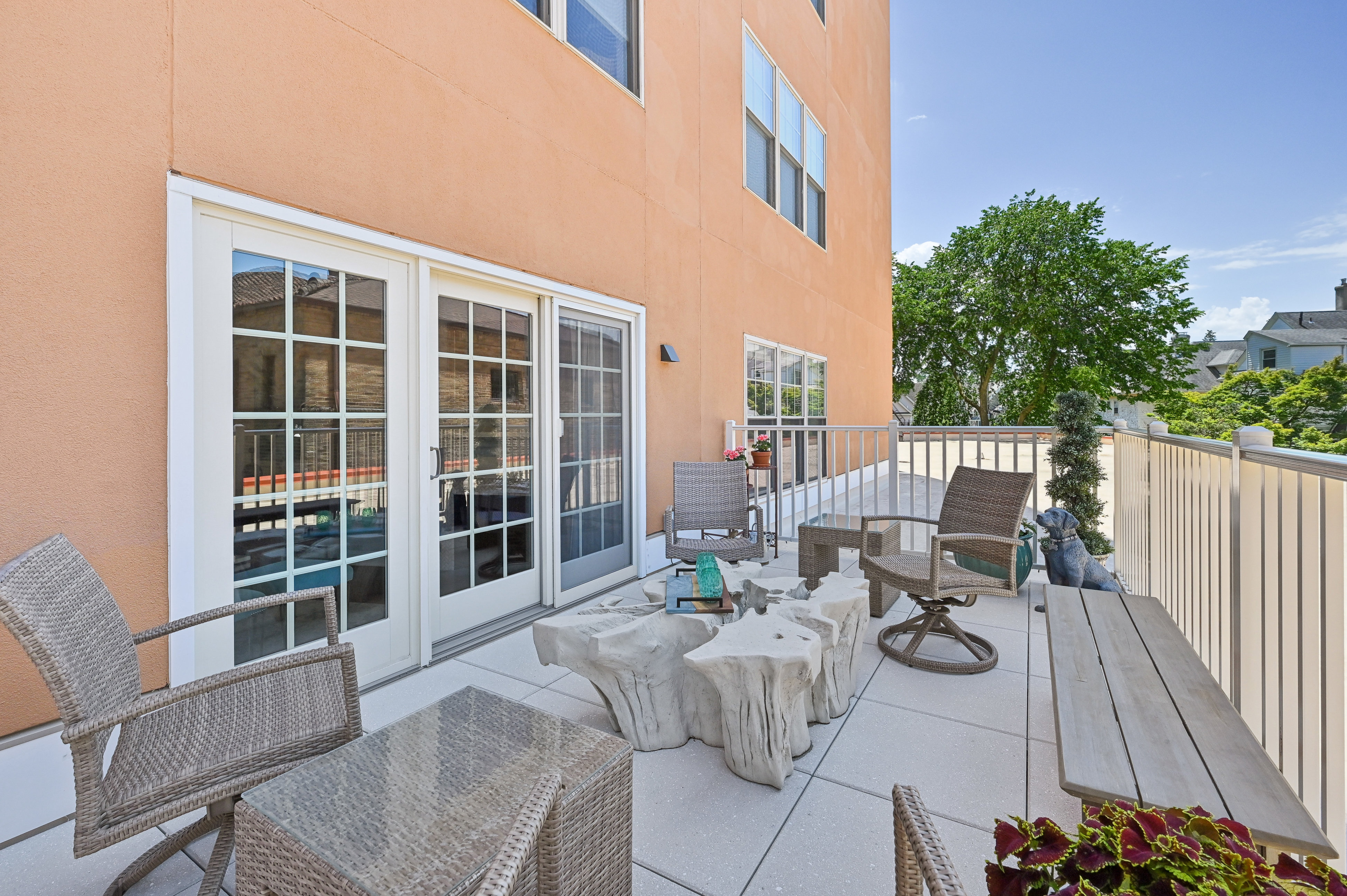 48 South Park Street Unit# 215