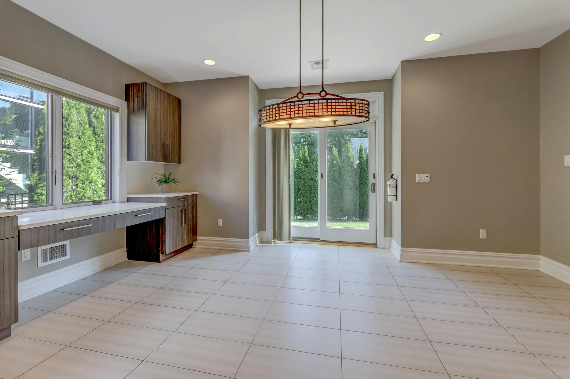 12 Willow Drive 