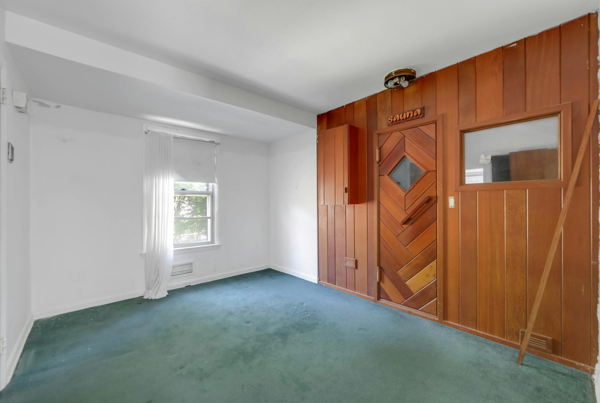 173 Dana Place
