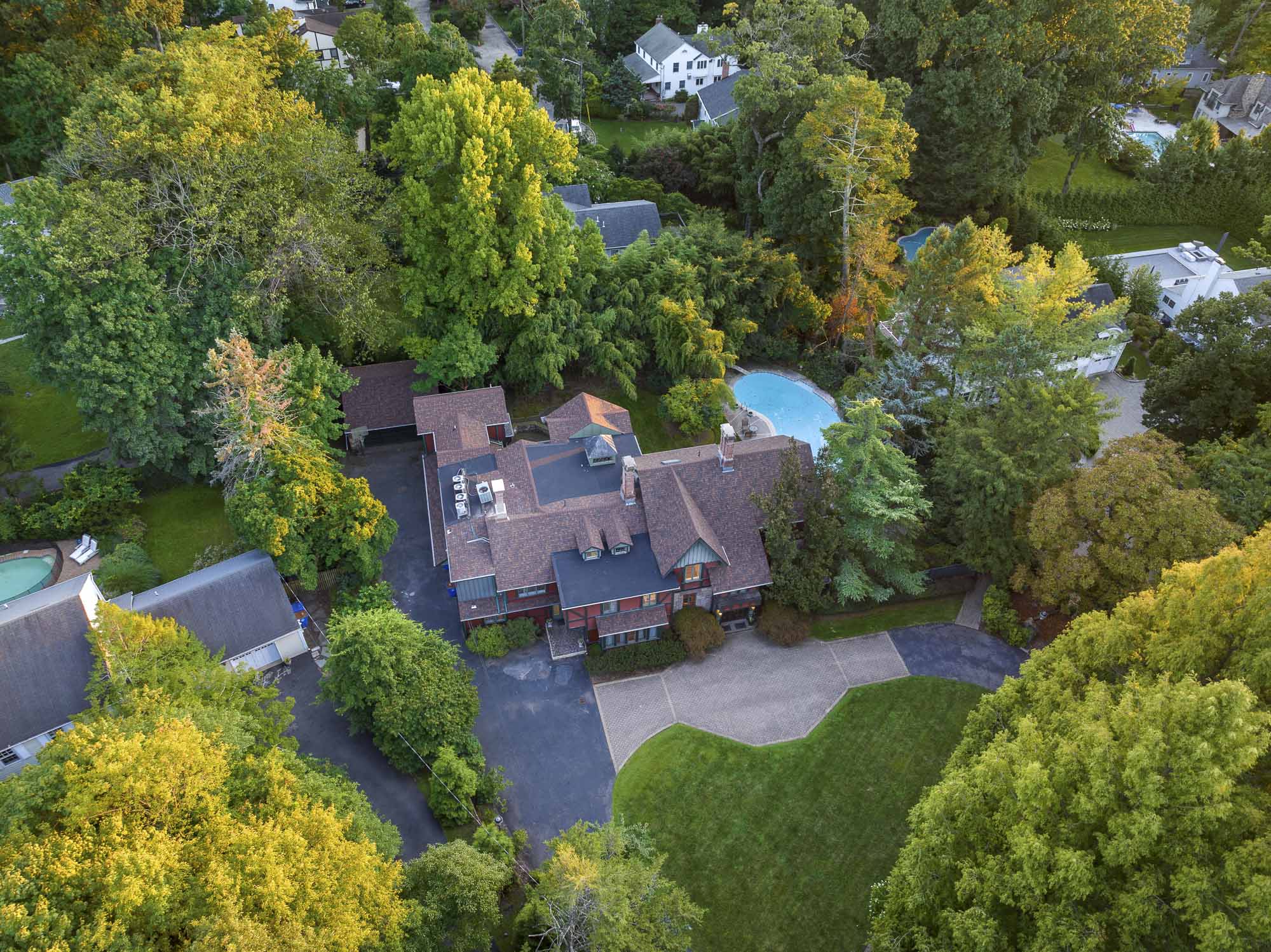20 Forest Road