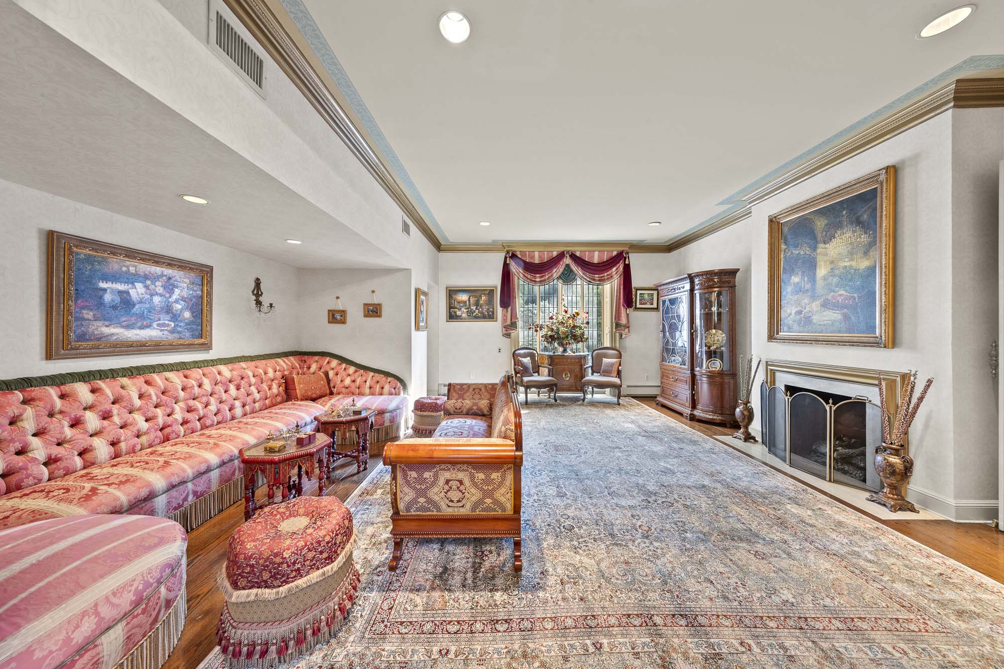 20 Forest Road