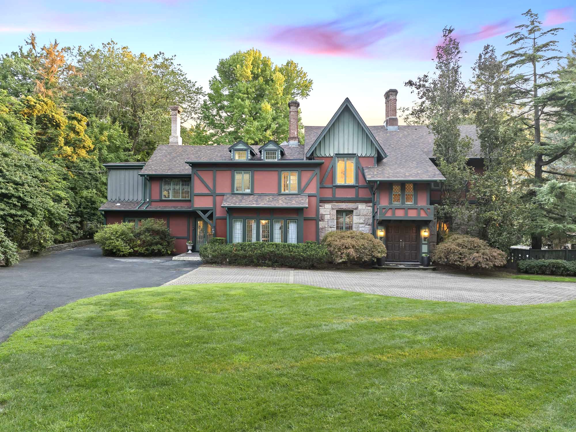 20 Forest Road