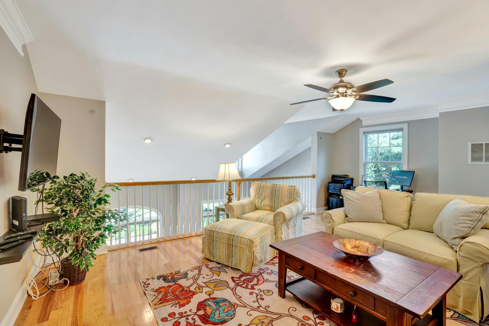 4 Debruyle Court 