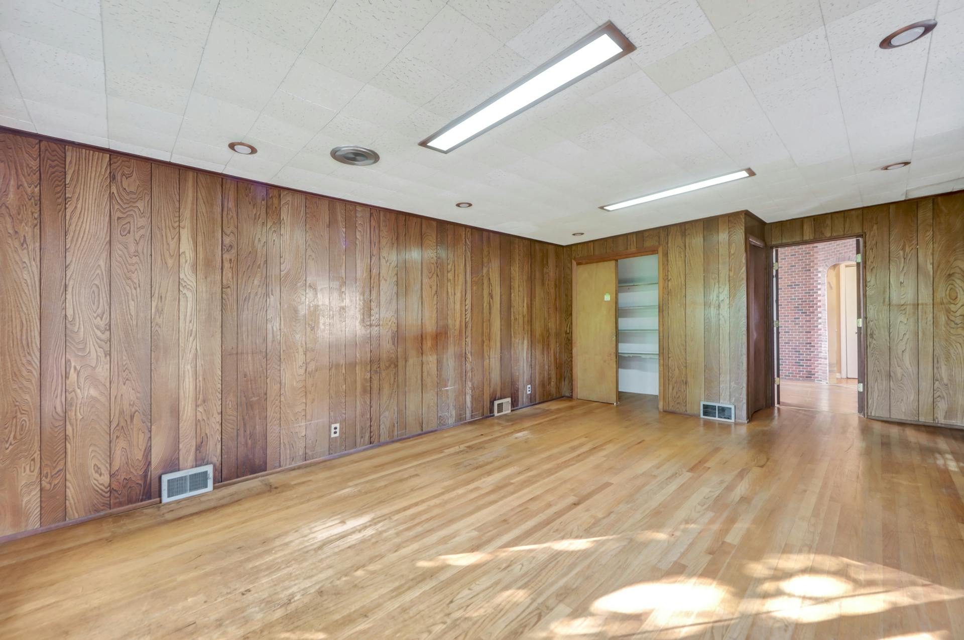 270 Van Nostrand Avenue