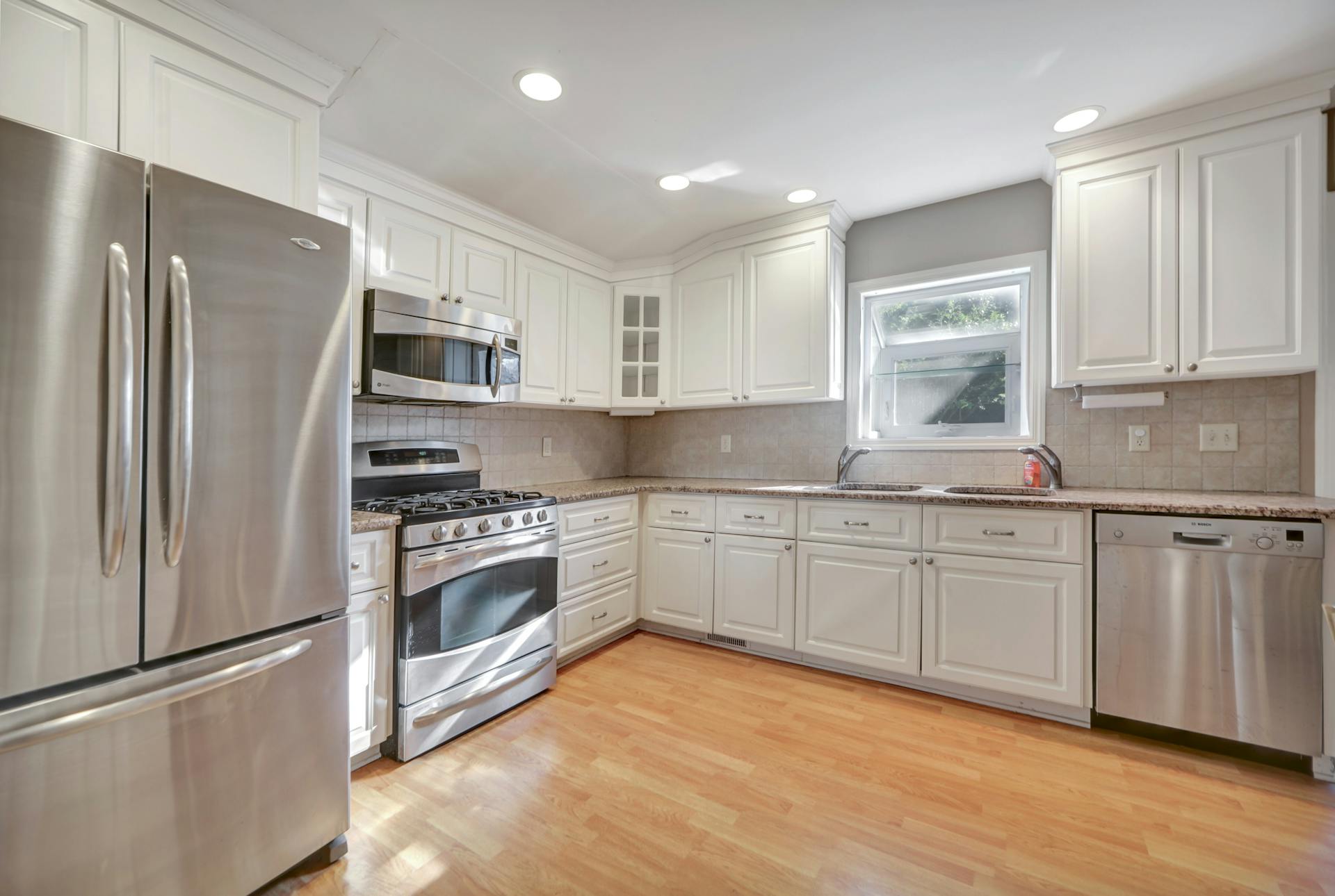 270 Van Nostrand Avenue