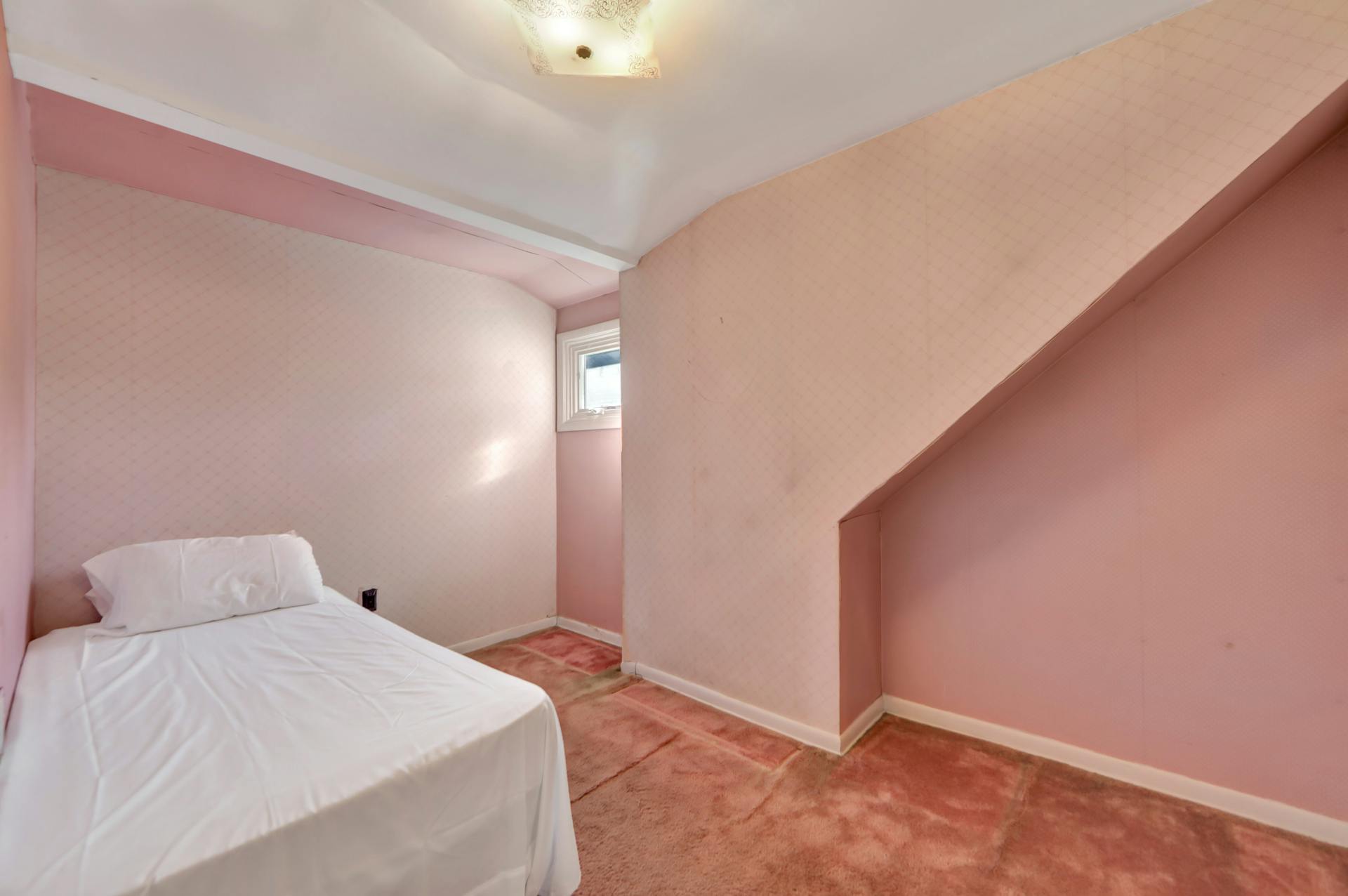 270 Van Nostrand Avenue