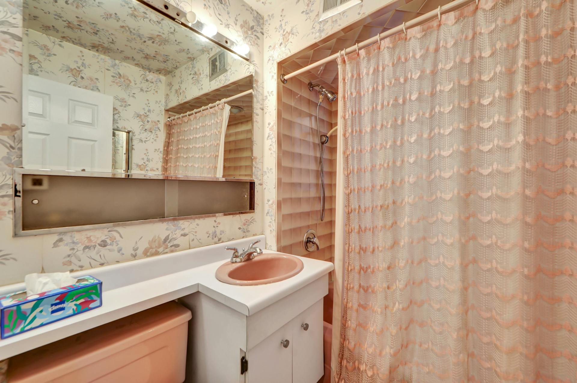 270 Van Nostrand Avenue