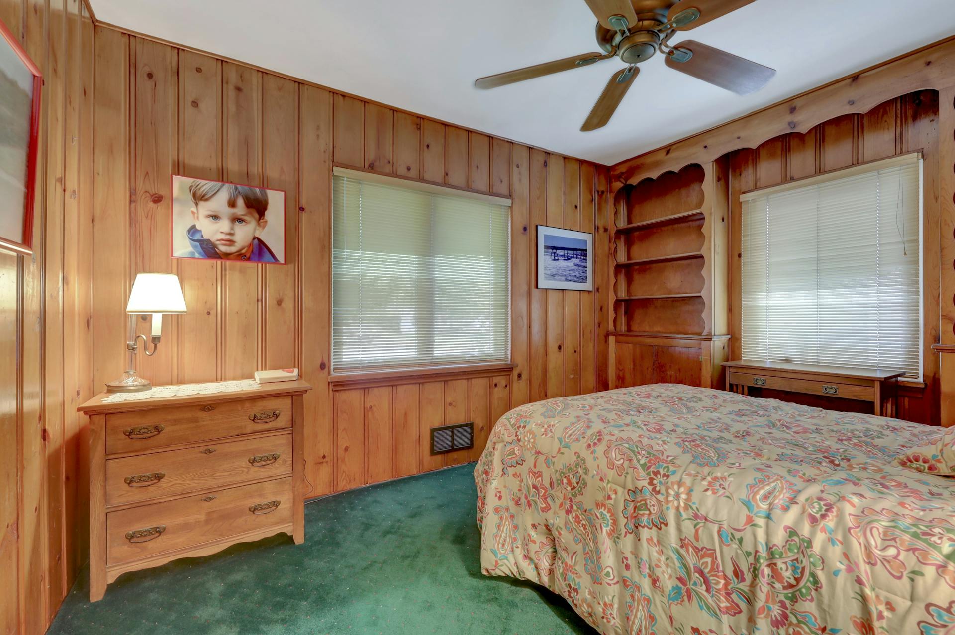13-20 Ivy Lane