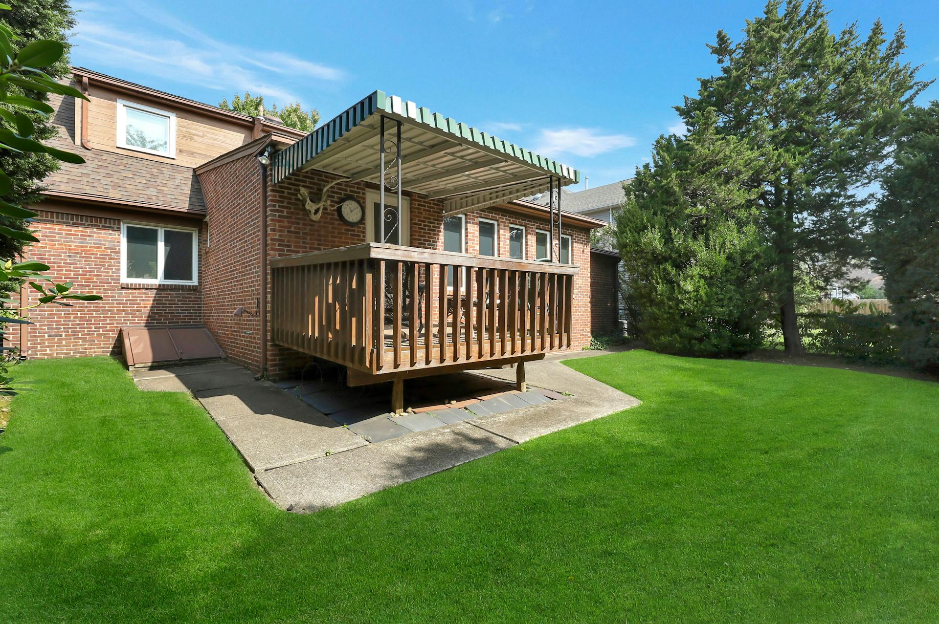 13-20 Ivy Lane
