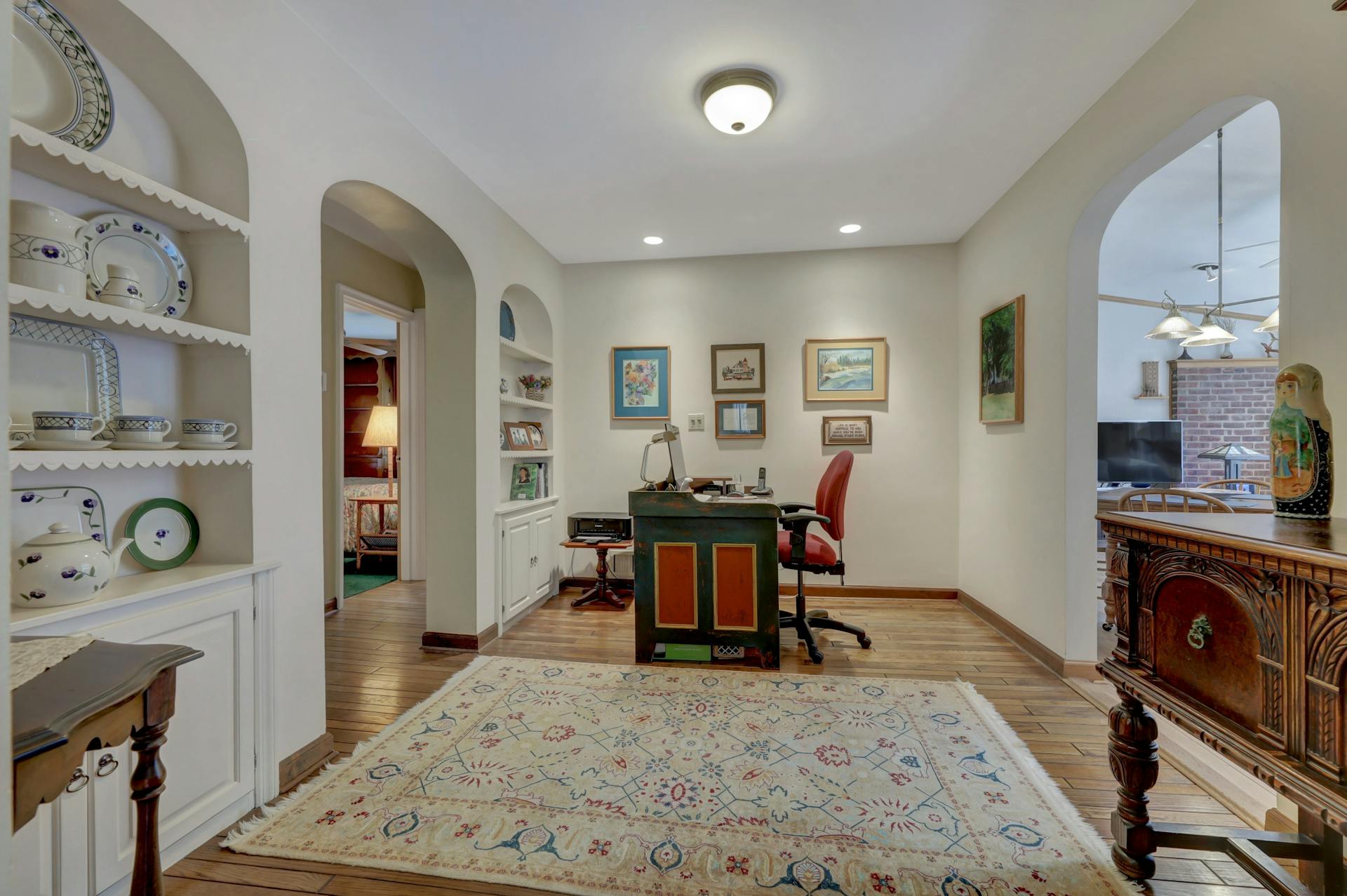 13-20 Ivy Lane