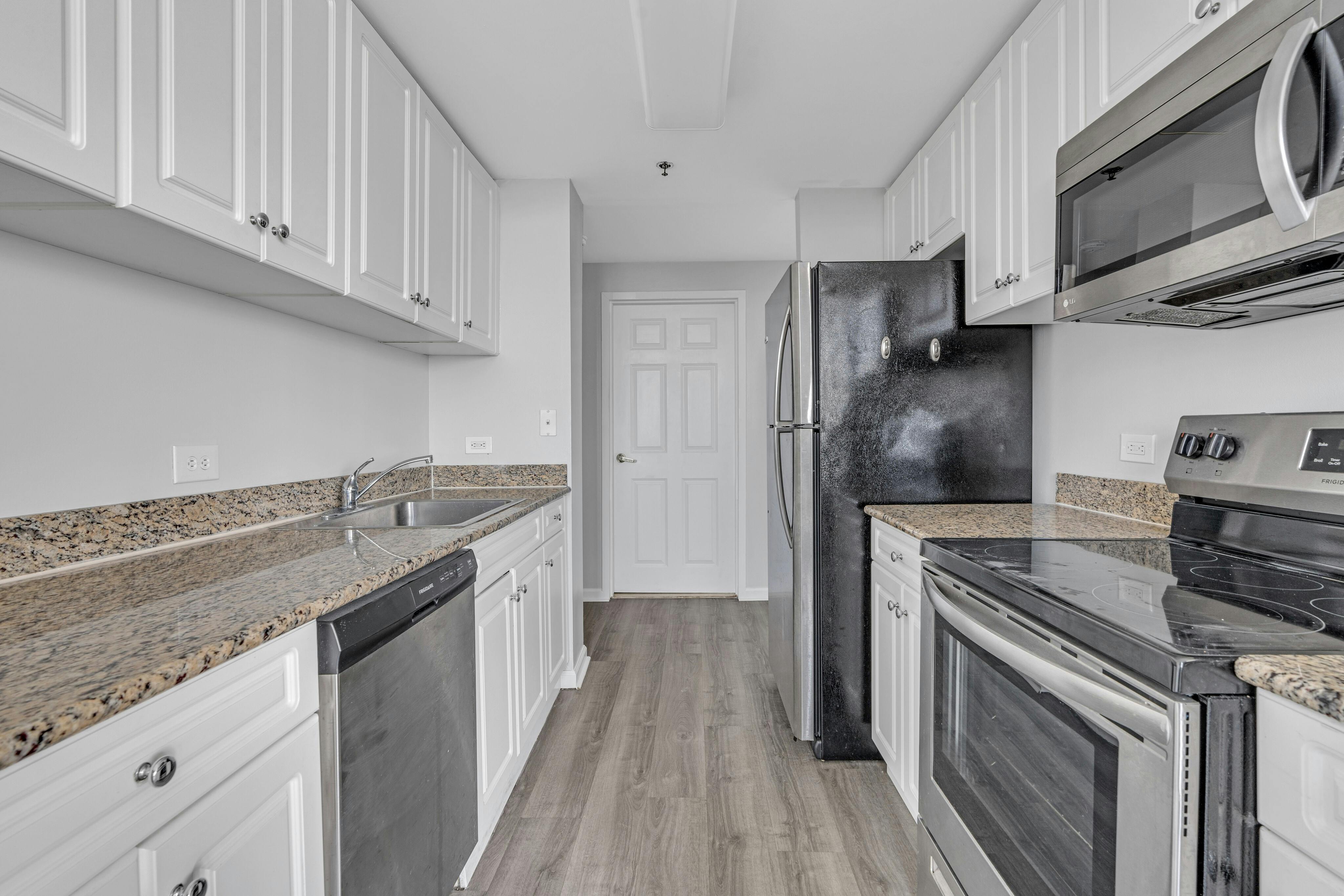 100 Old Palisade Road Unit# 2508