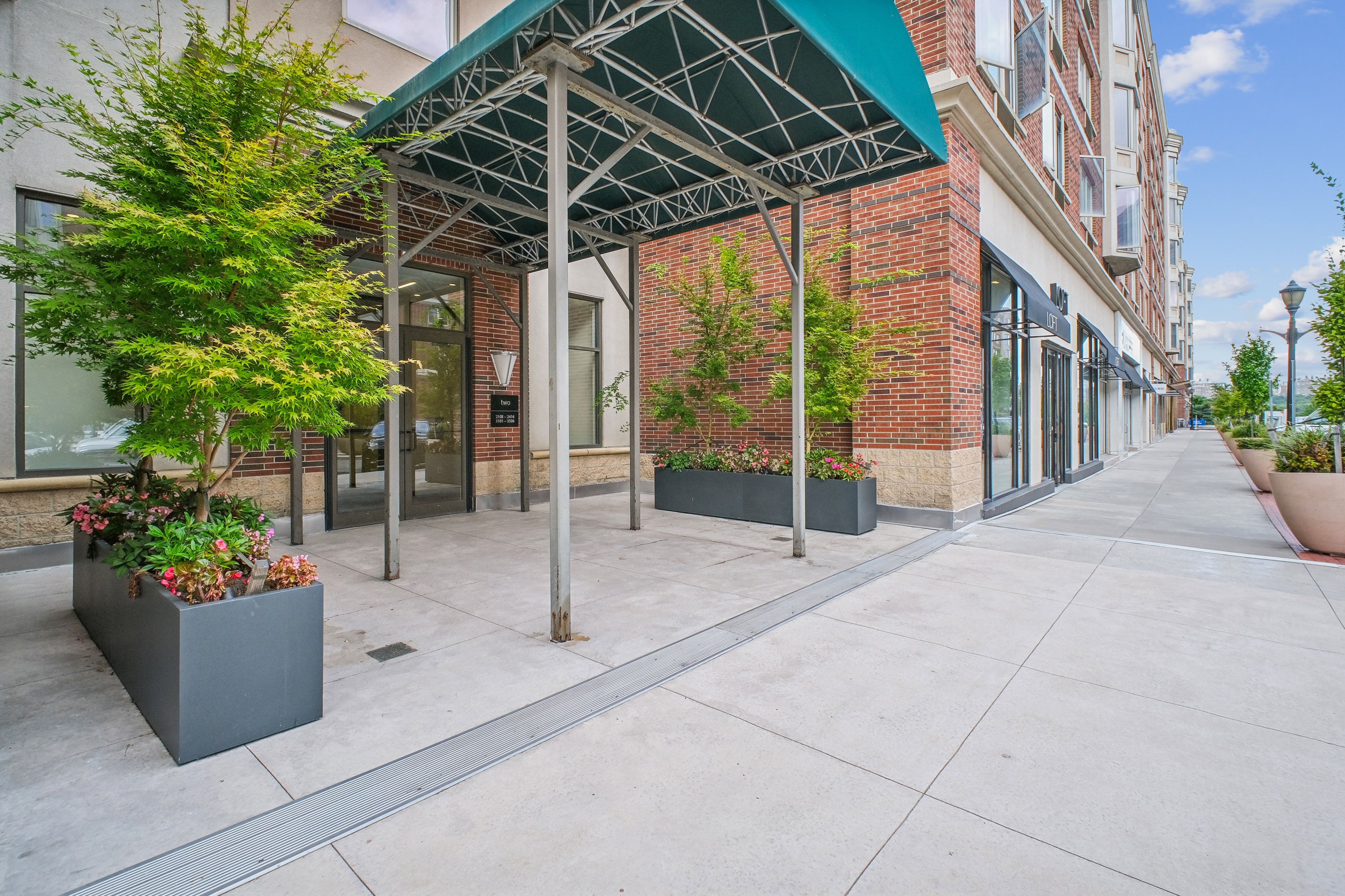2309 City Place 