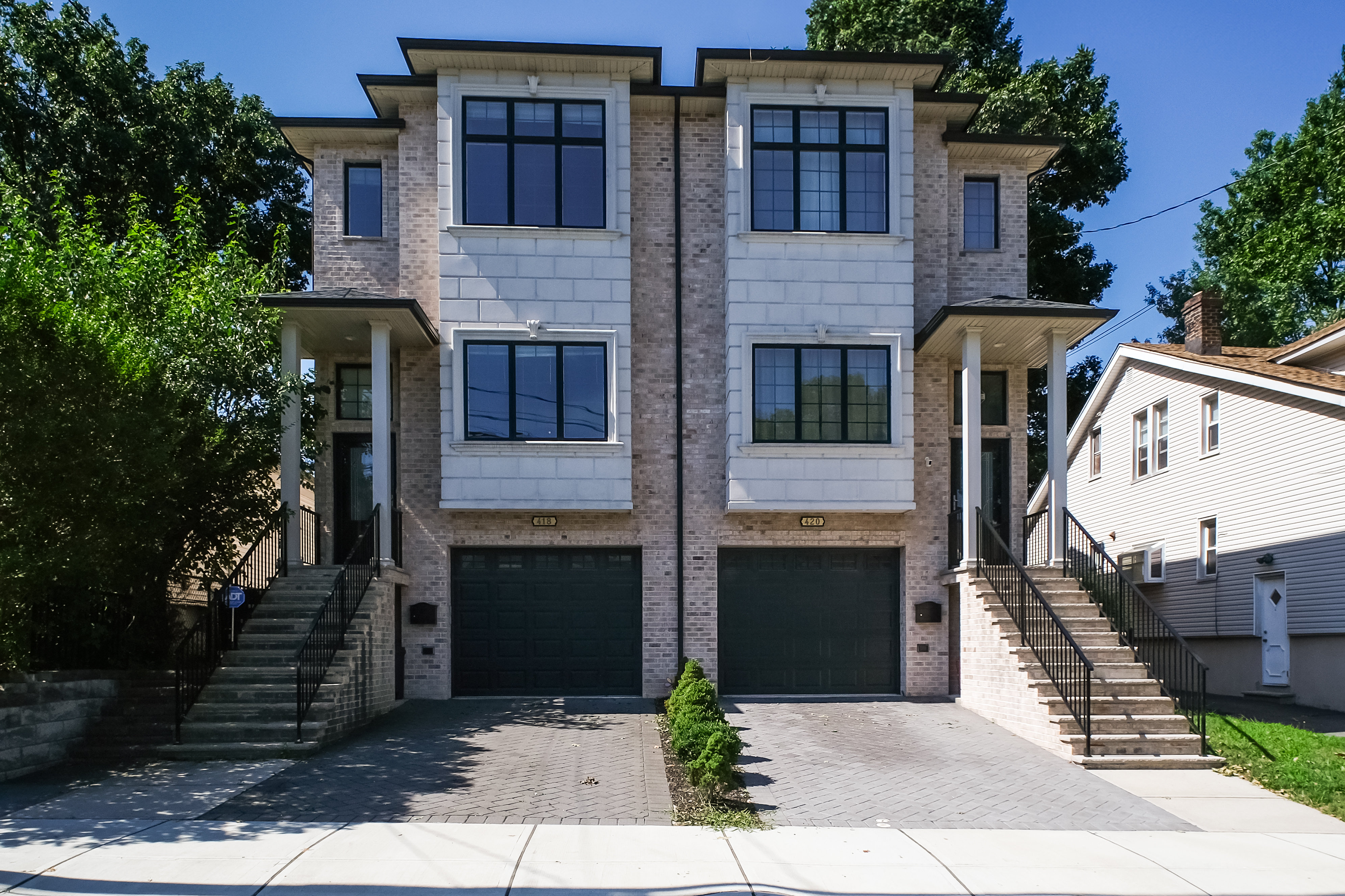 418 Columbia Avenue 