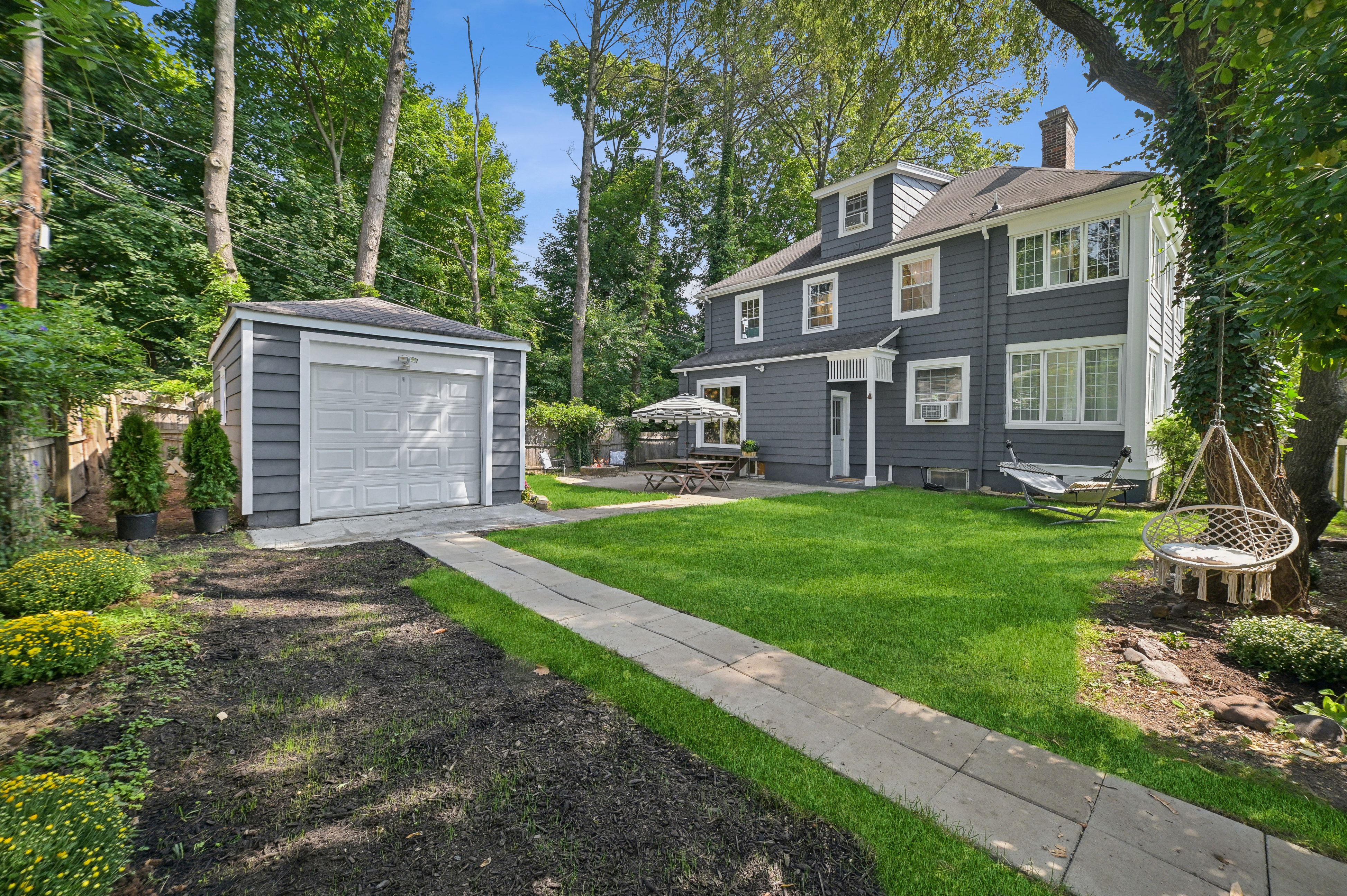 464 Upper Mountain Avenue 