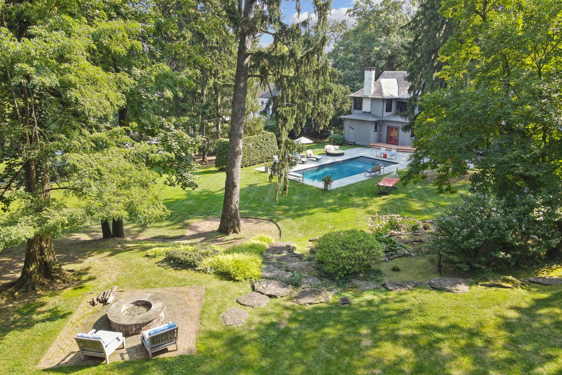 3 Honeysuckle Avenue 