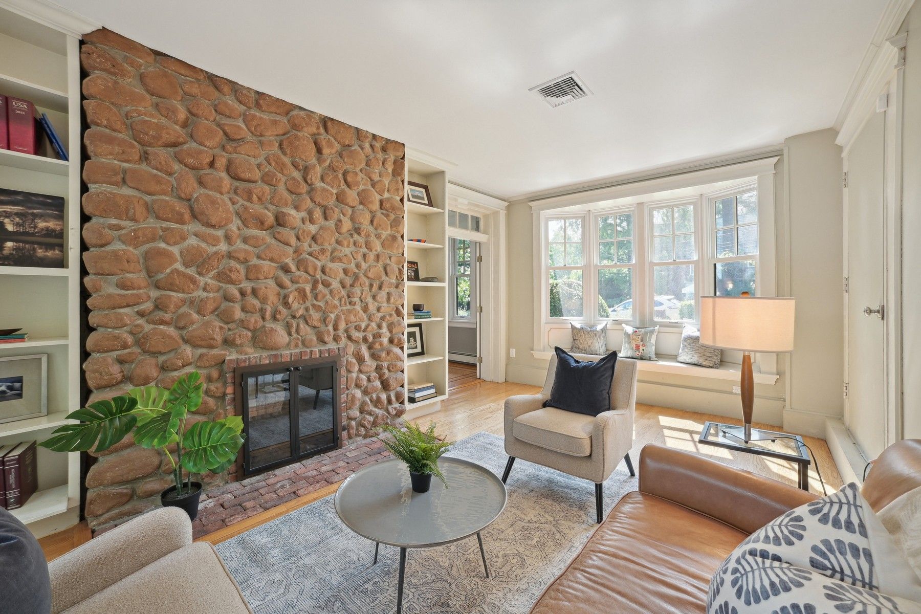 3 Honeysuckle Avenue 