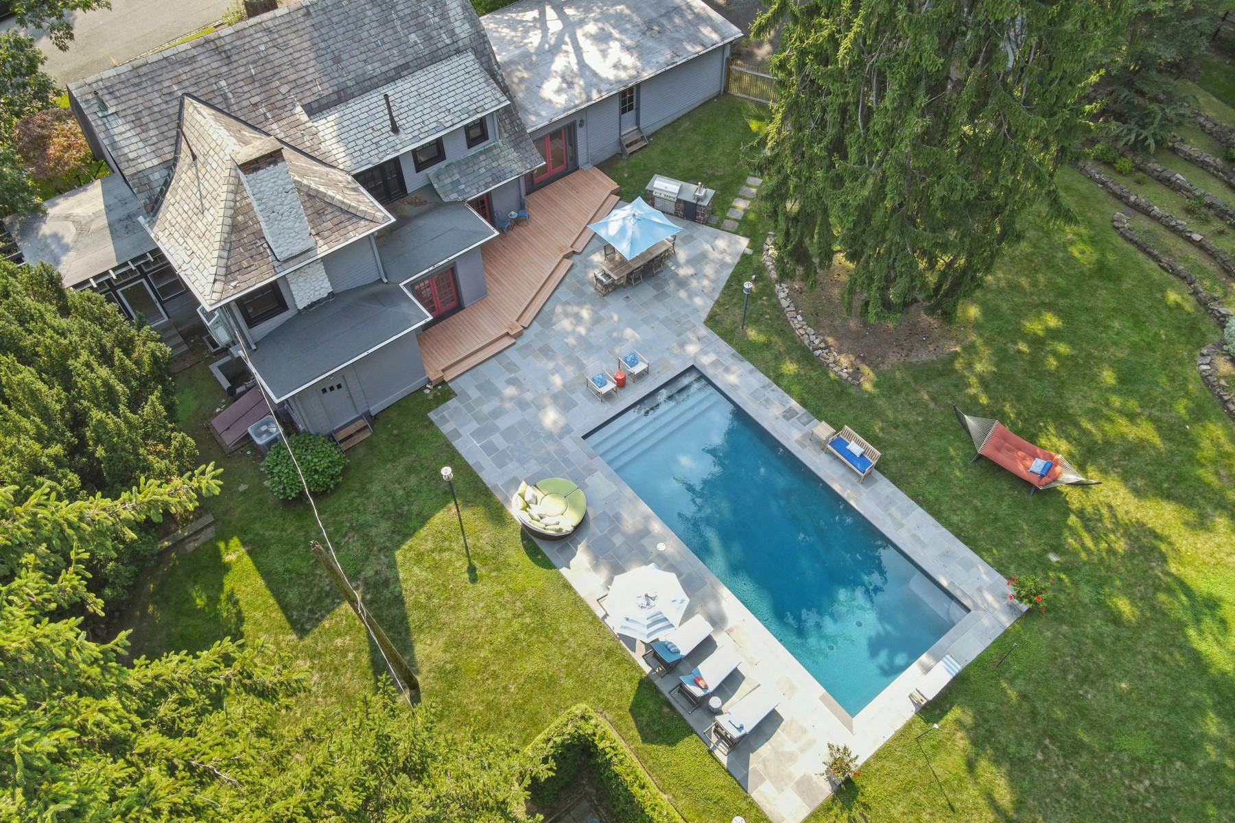 3 Honeysuckle Avenue 
