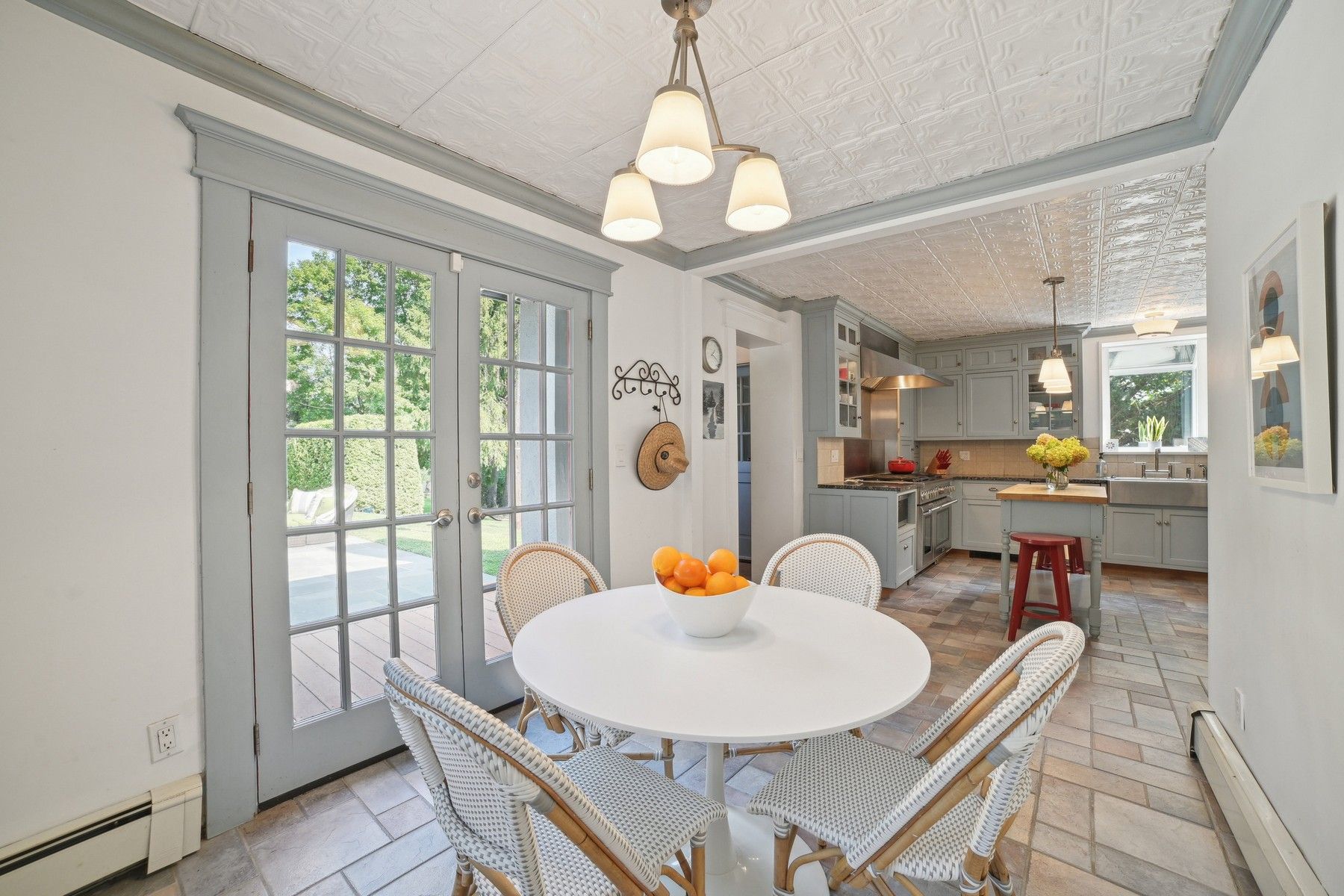 3 Honeysuckle Avenue 