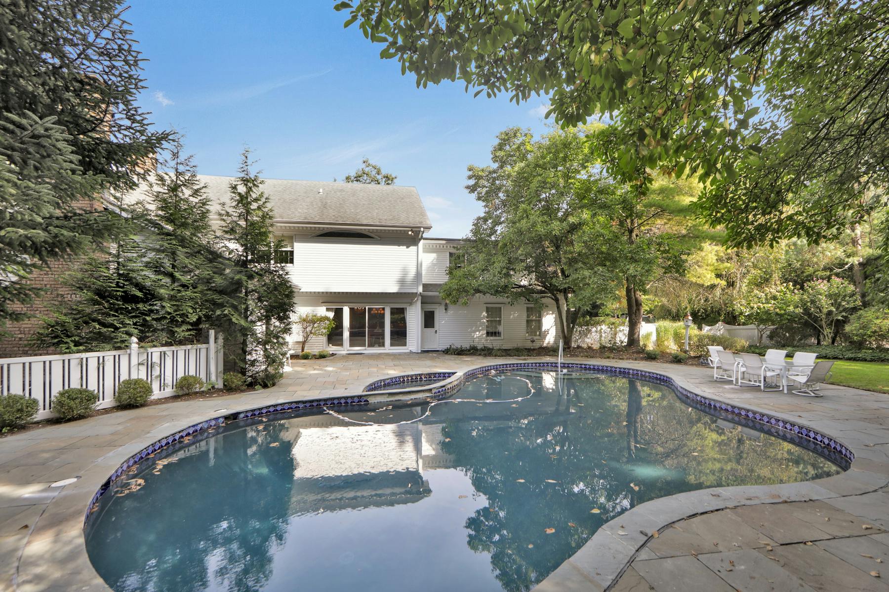 181 West Saddle River Road 
