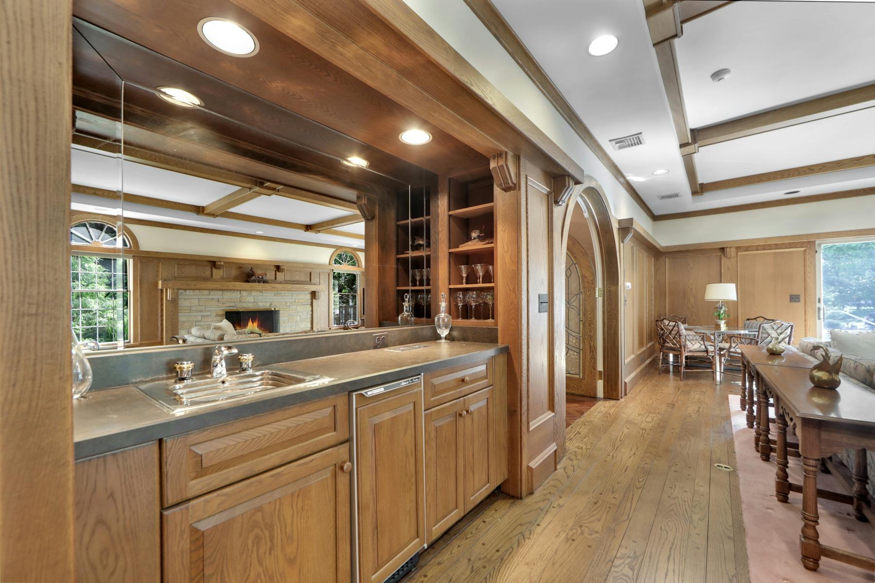 181 West Saddle River Road 