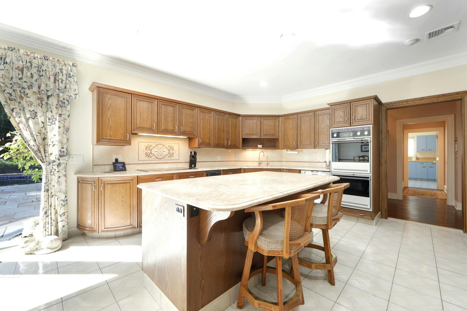 181 West Saddle River Road 