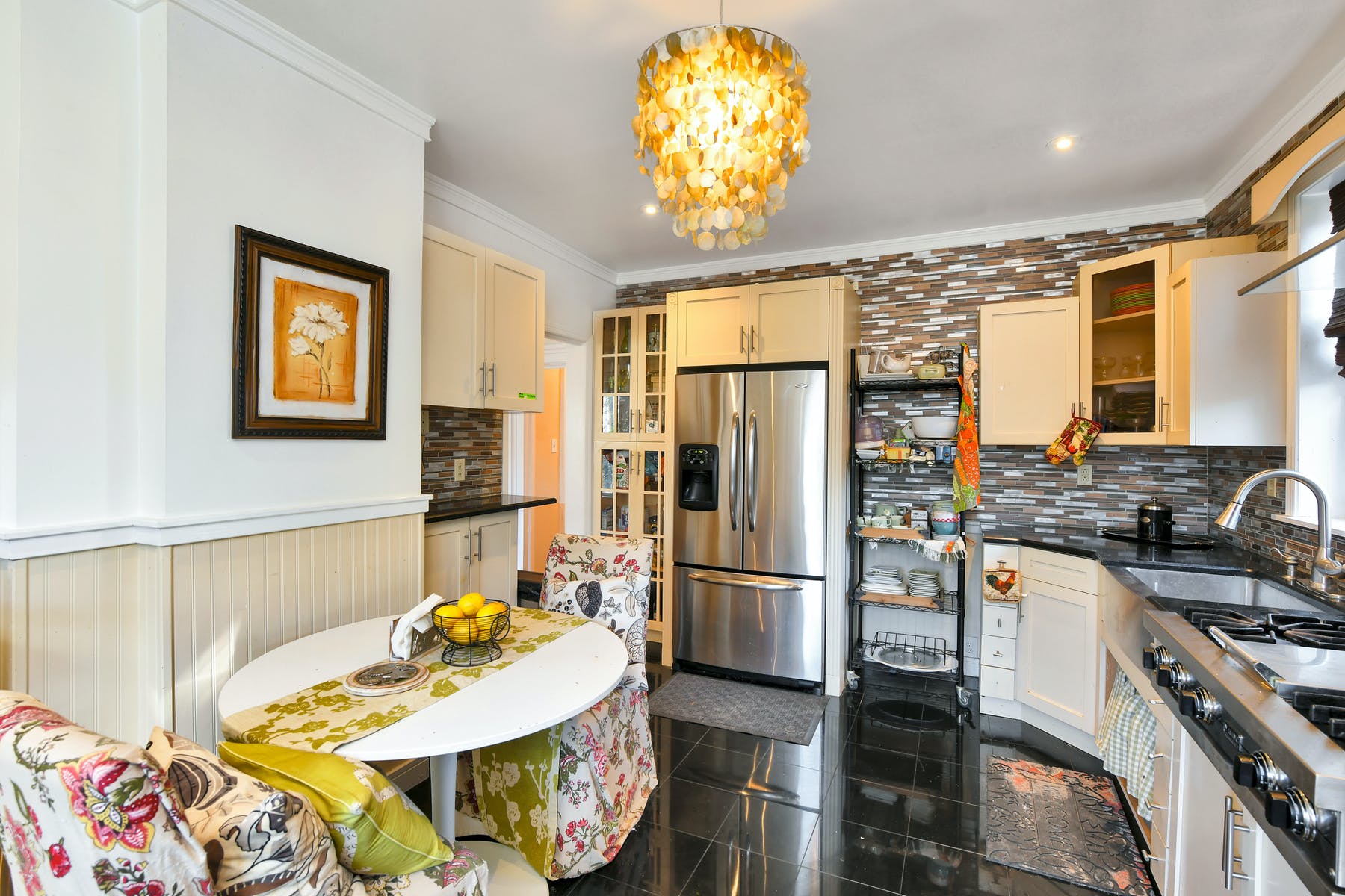 28 Leroy Place 