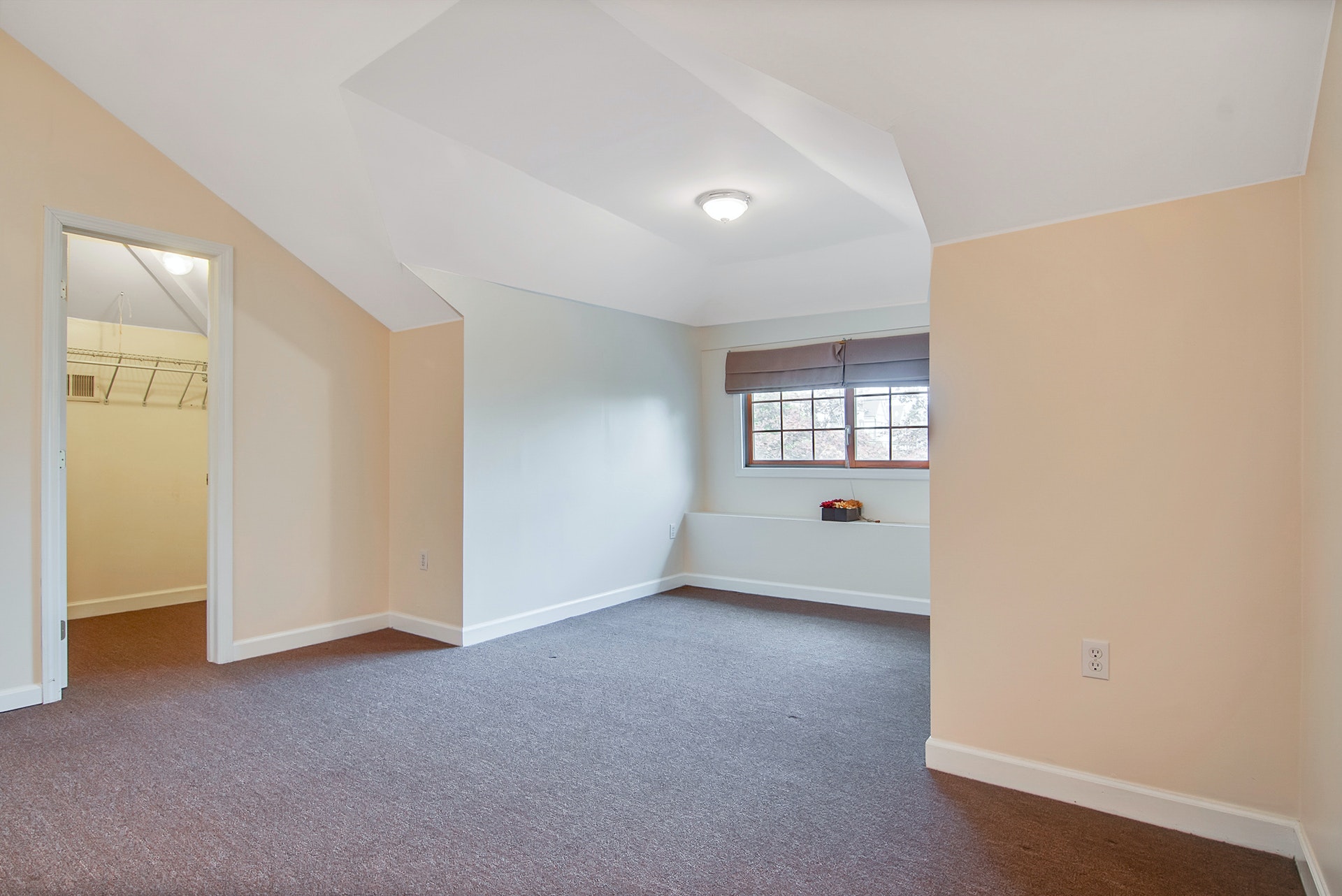 28 Leroy Place 