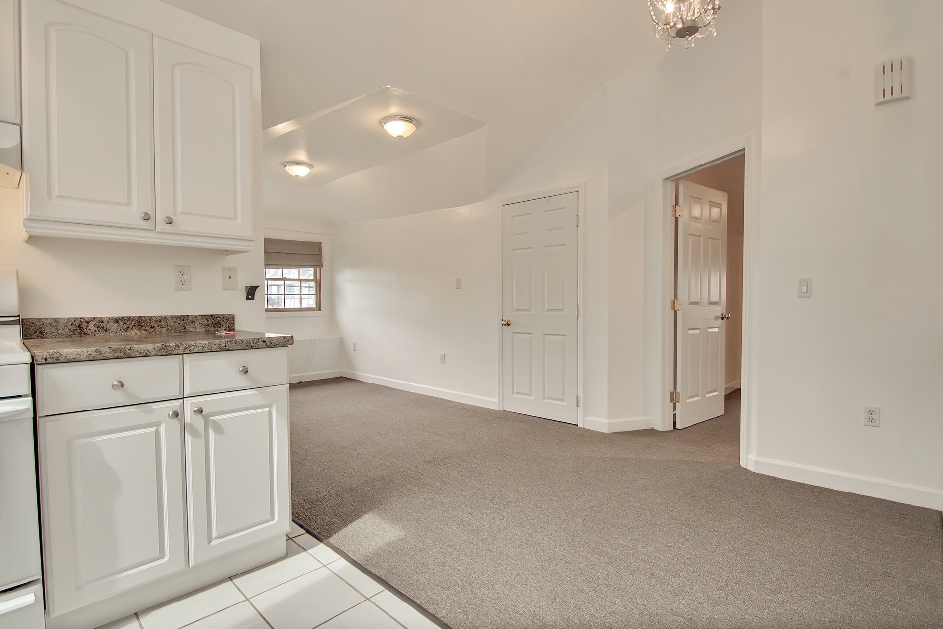 28 Leroy Place 