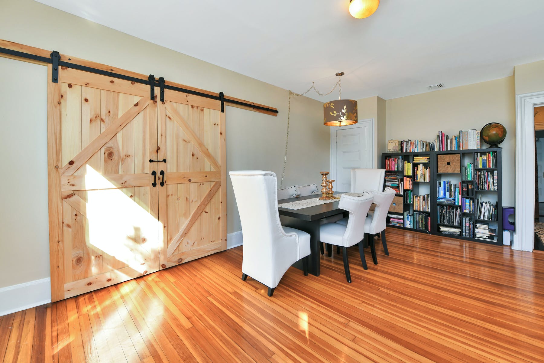 28 Leroy Place 