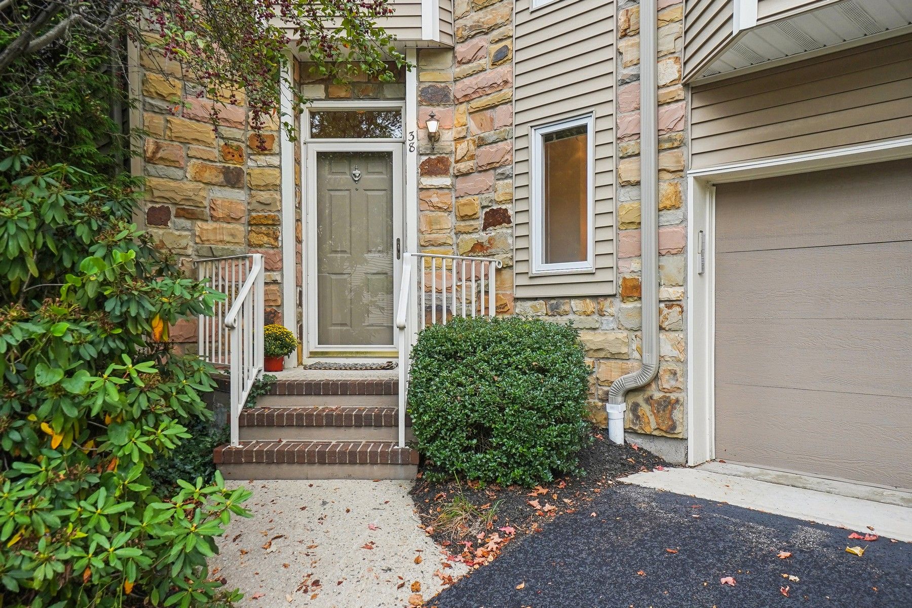 38 Clarken Drive 