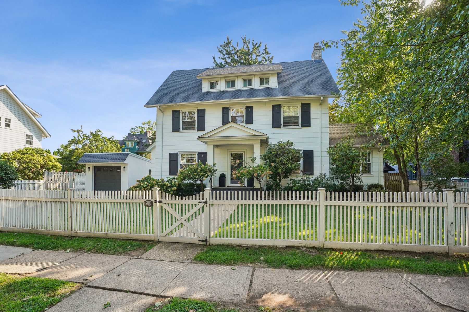 21 Vera Place 