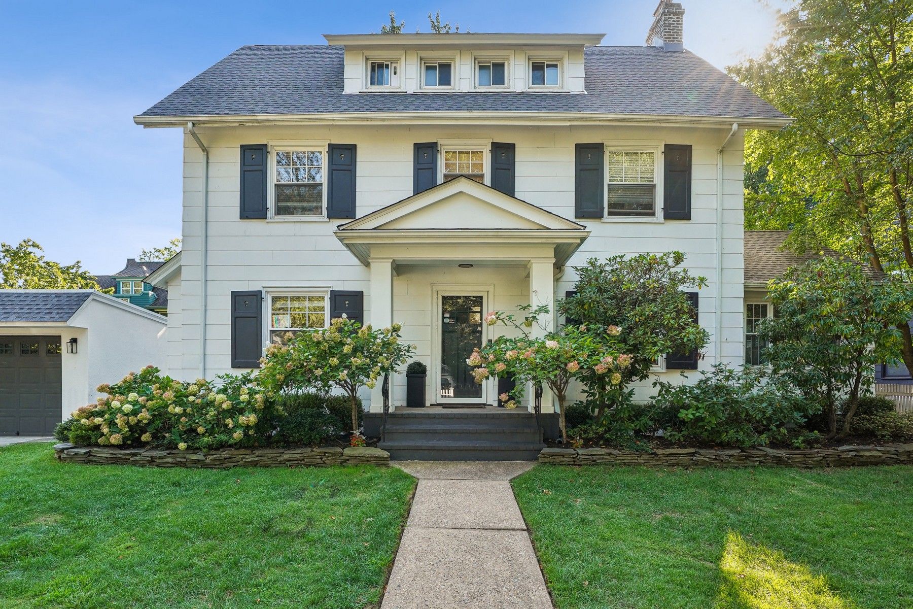 21 Vera Place 