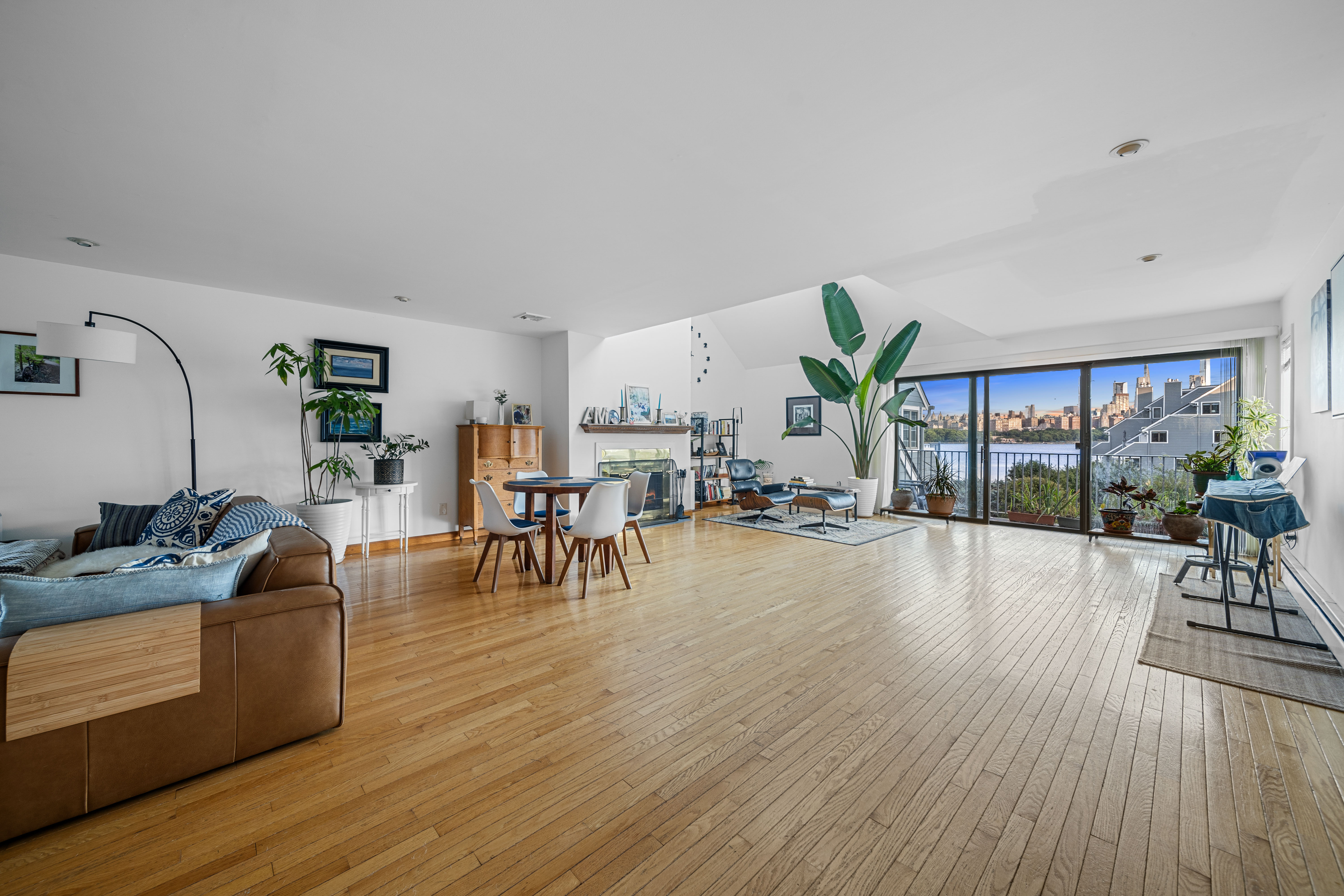 7 North Cove Lane Unit# 7B