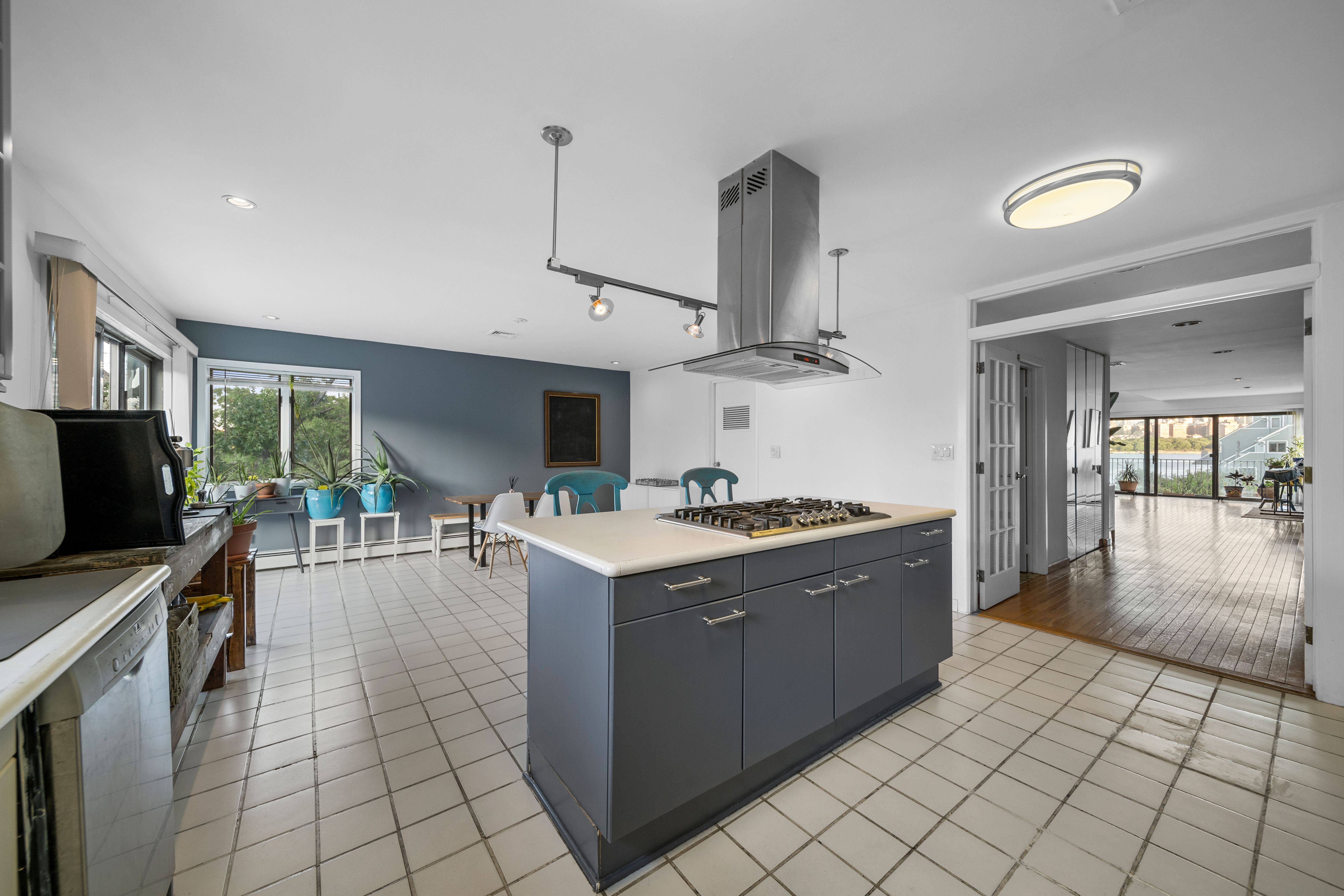 7 North Cove Lane Unit# 7B