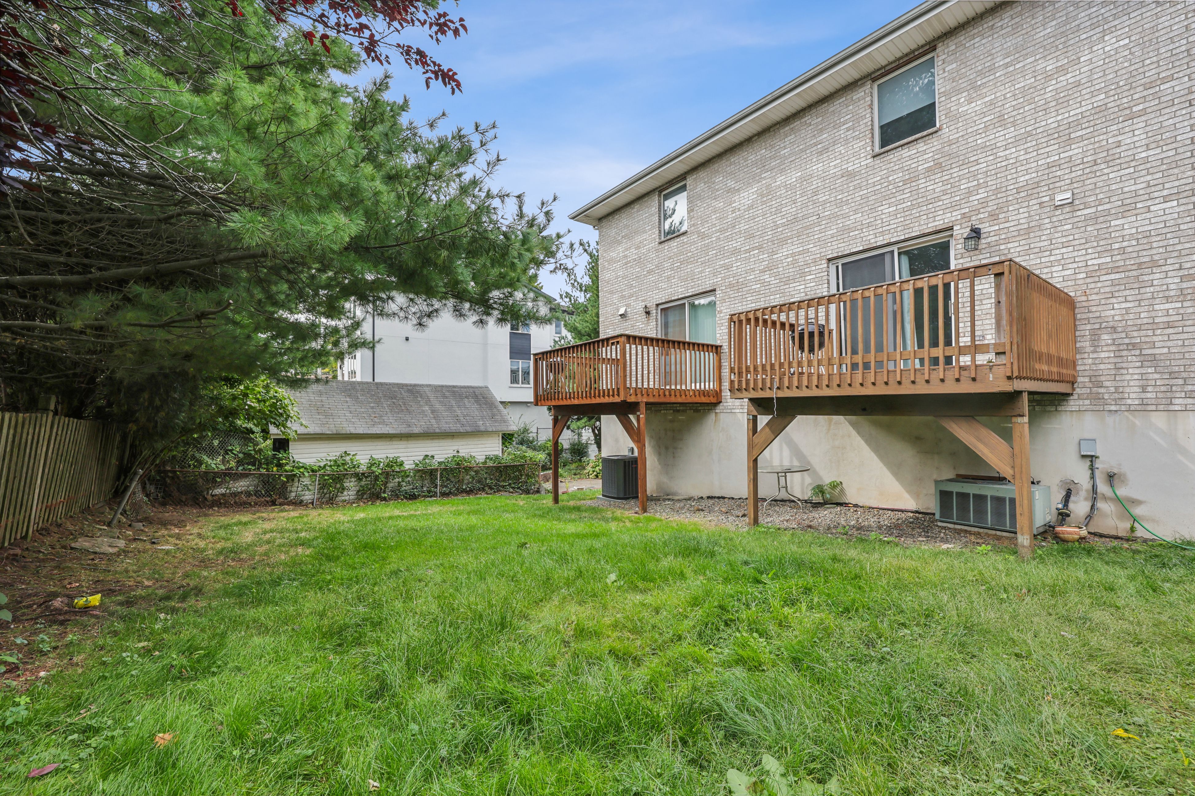 2408B 5th Street 