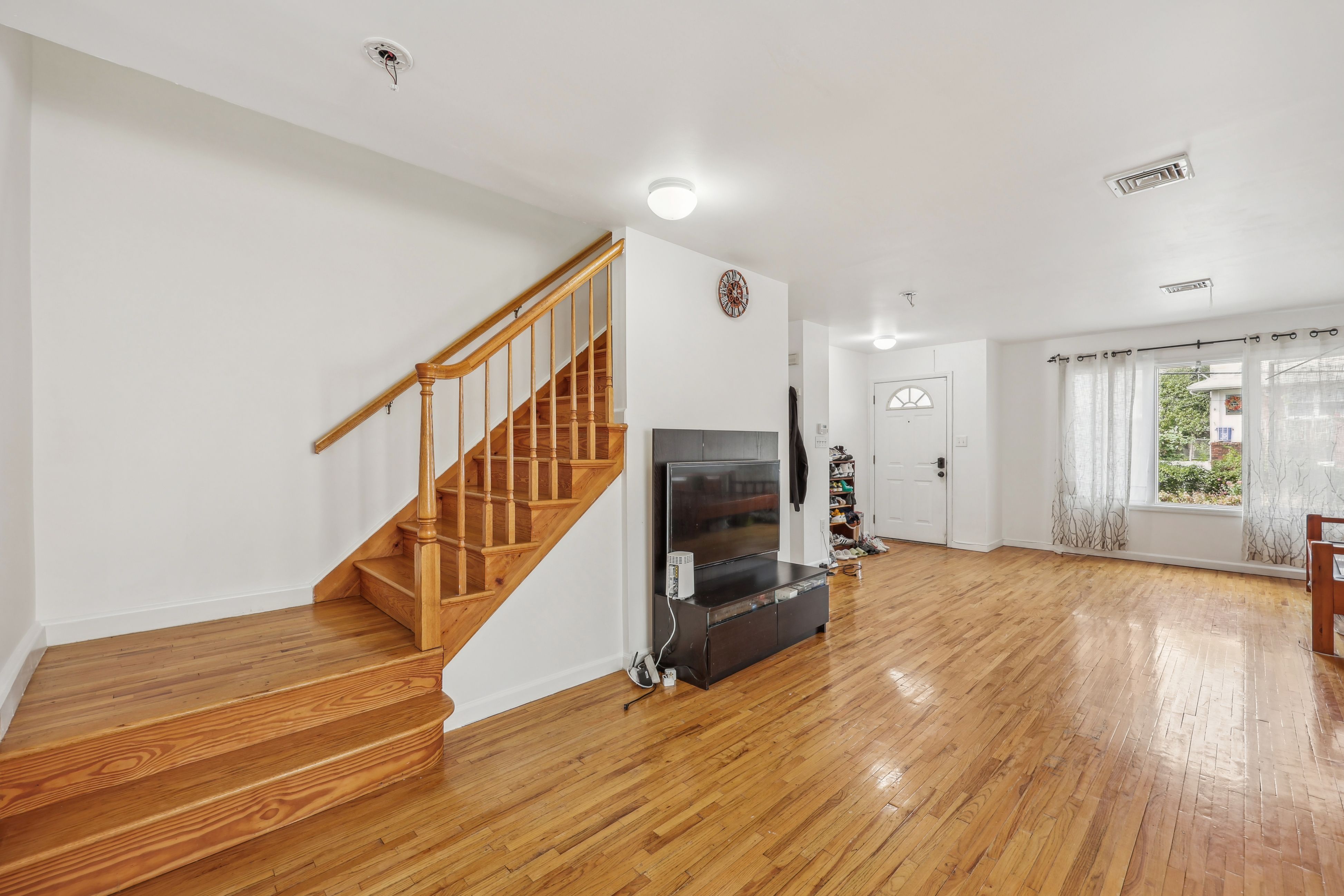 2408B 5th Street 