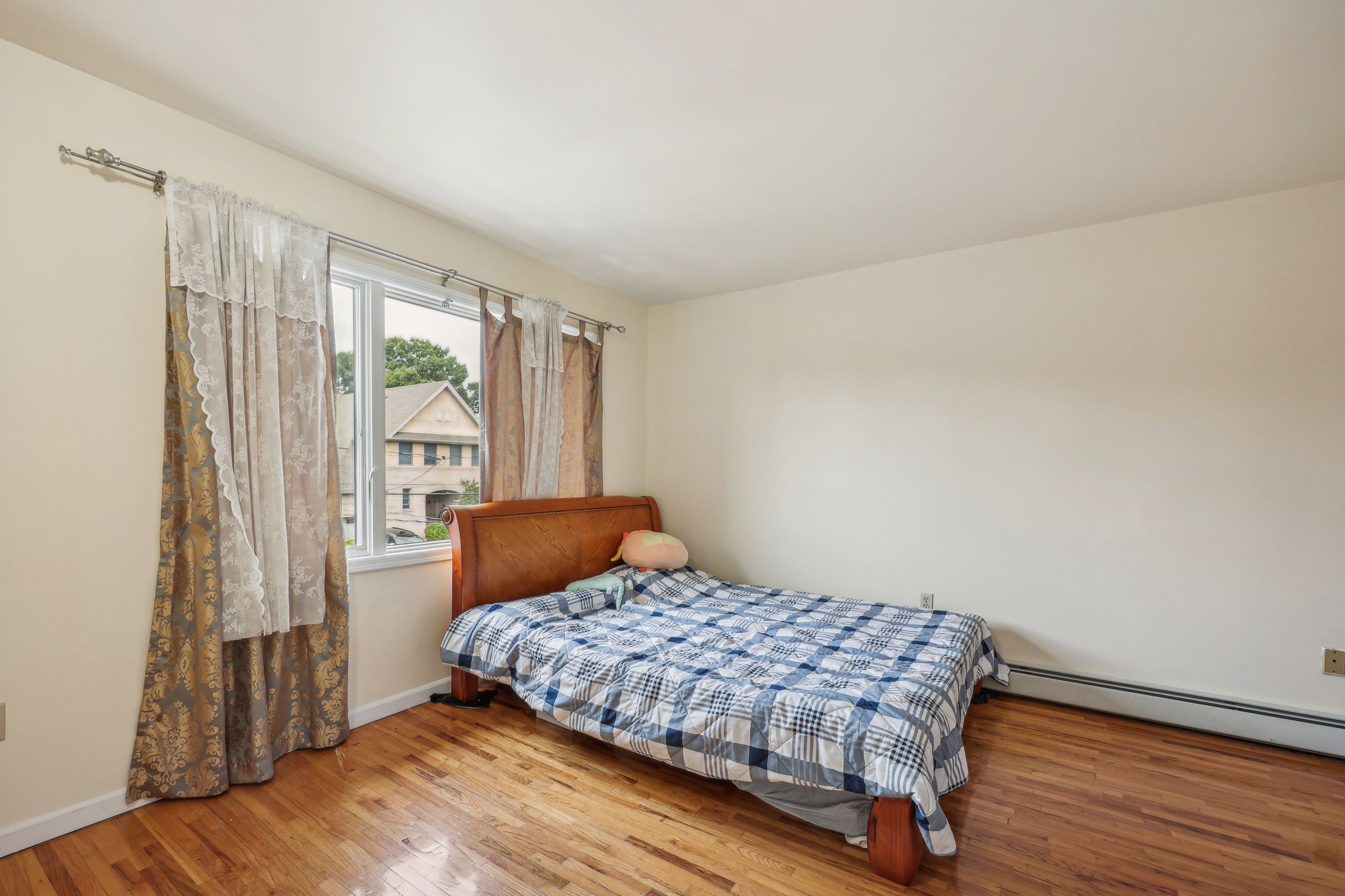 2408B 5th Street 
