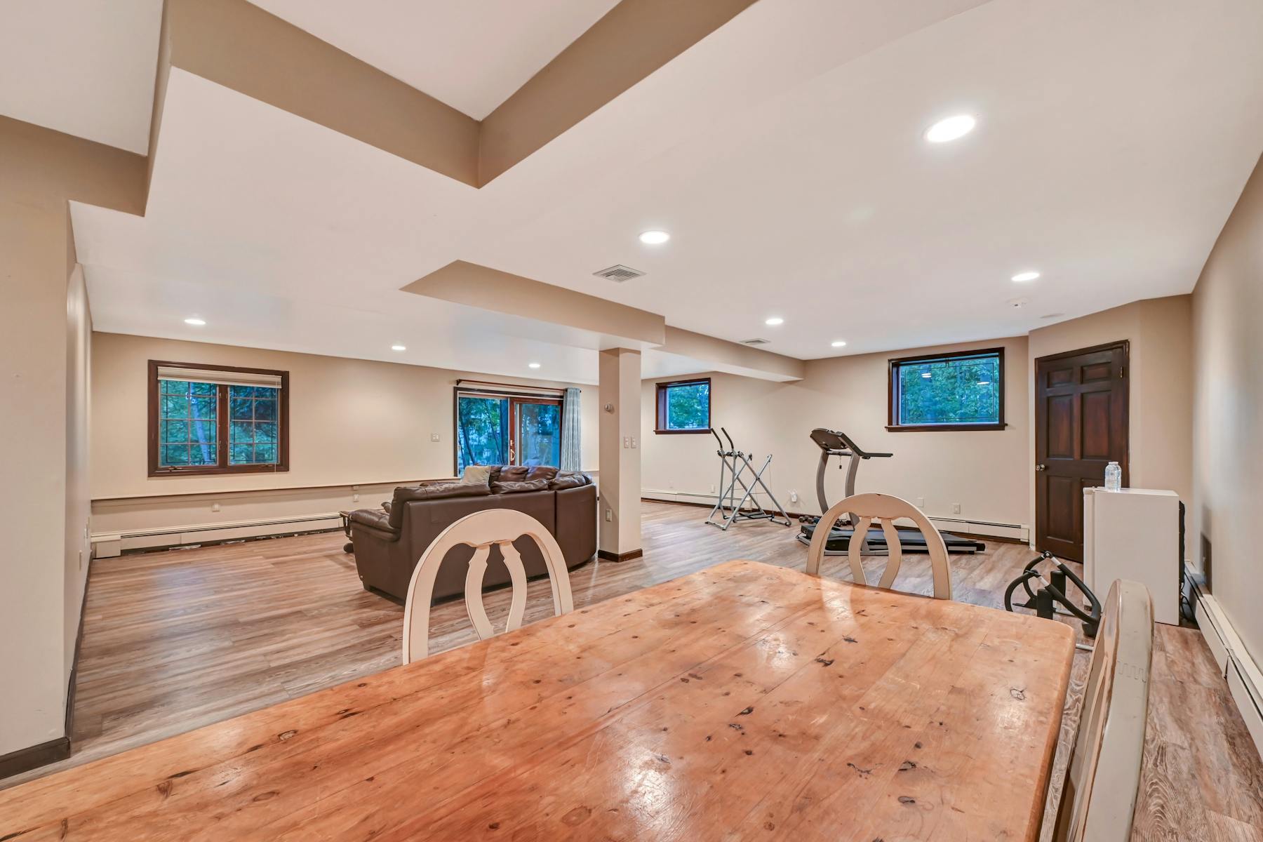 4 Lexington Lane 