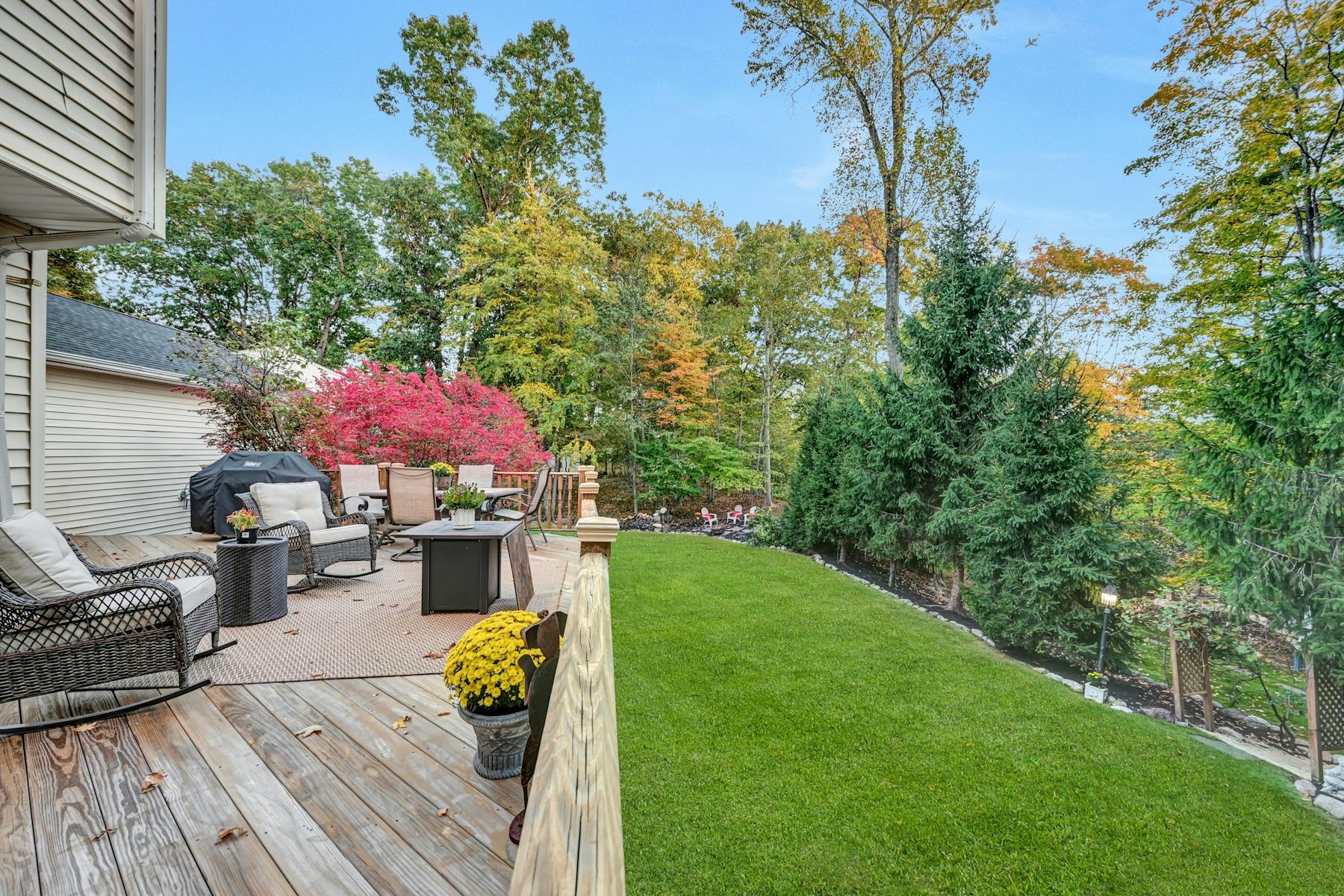 4 Lexington Lane 