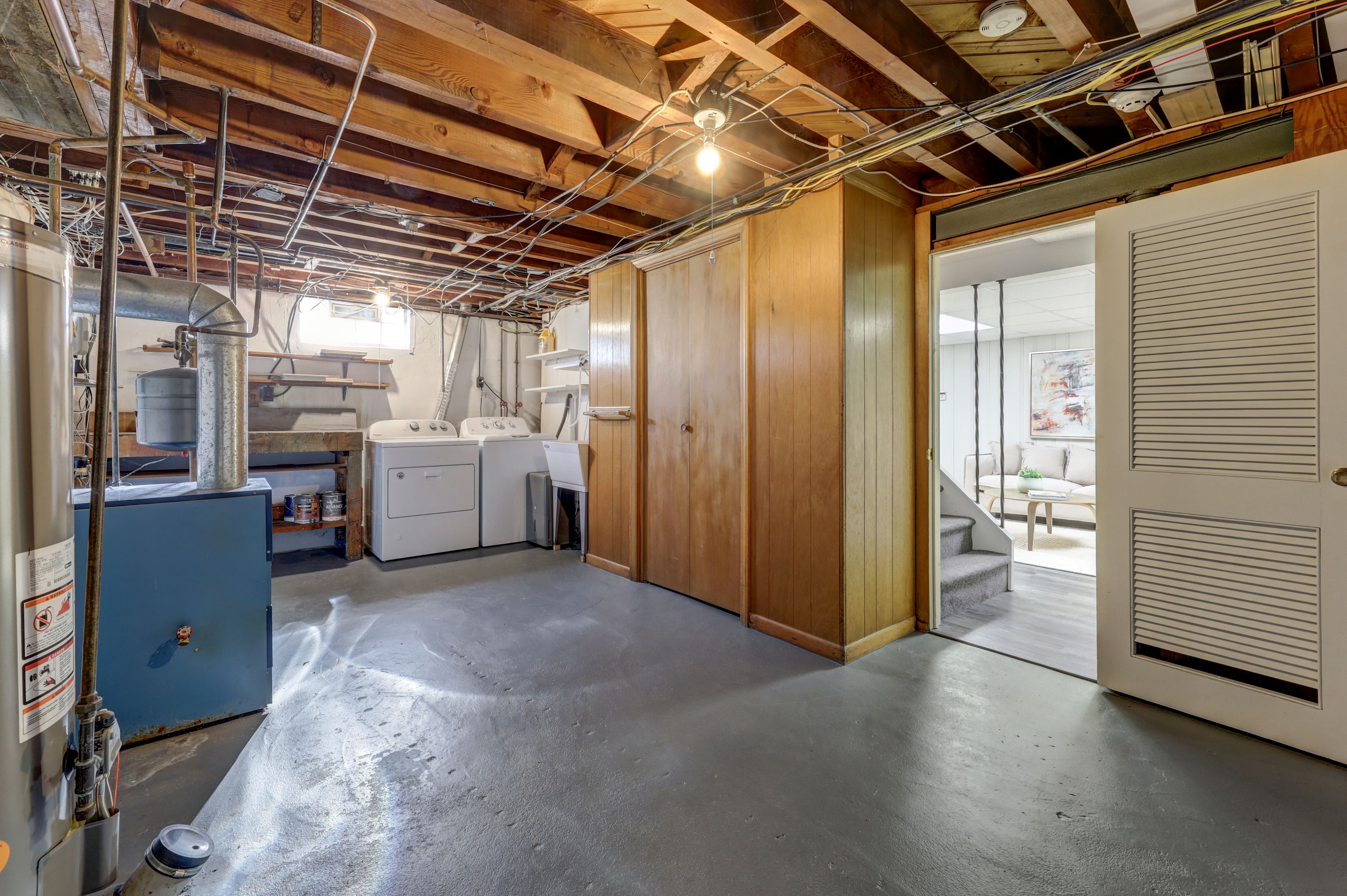 87 Wayne Avenue 