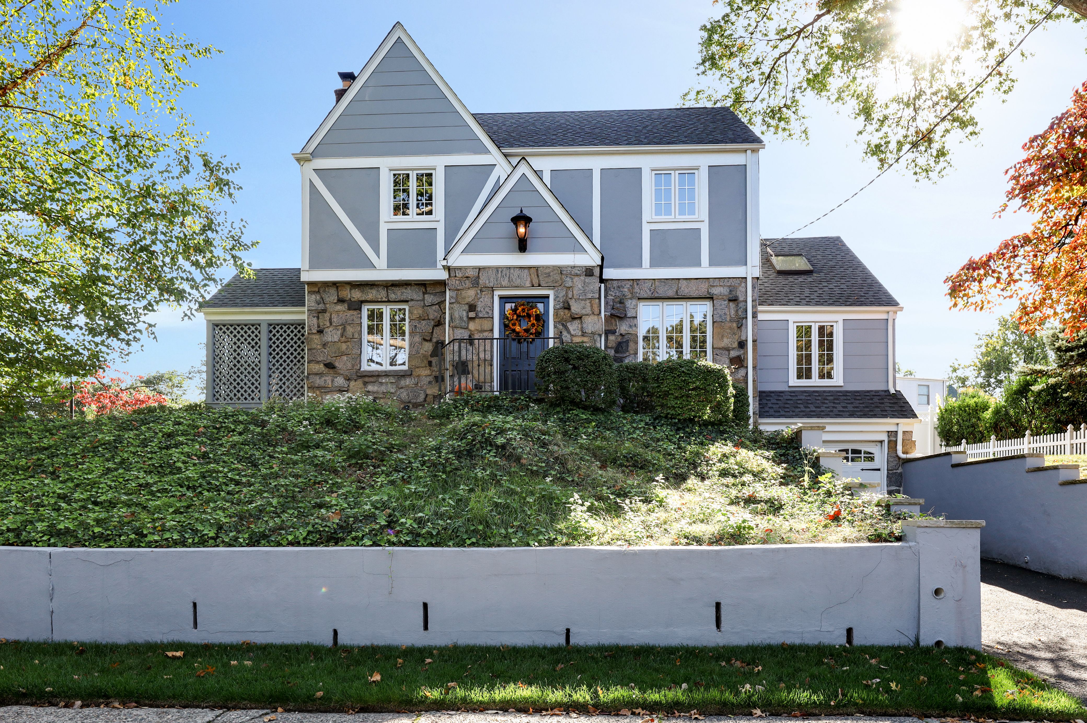 87 Wayne Avenue 