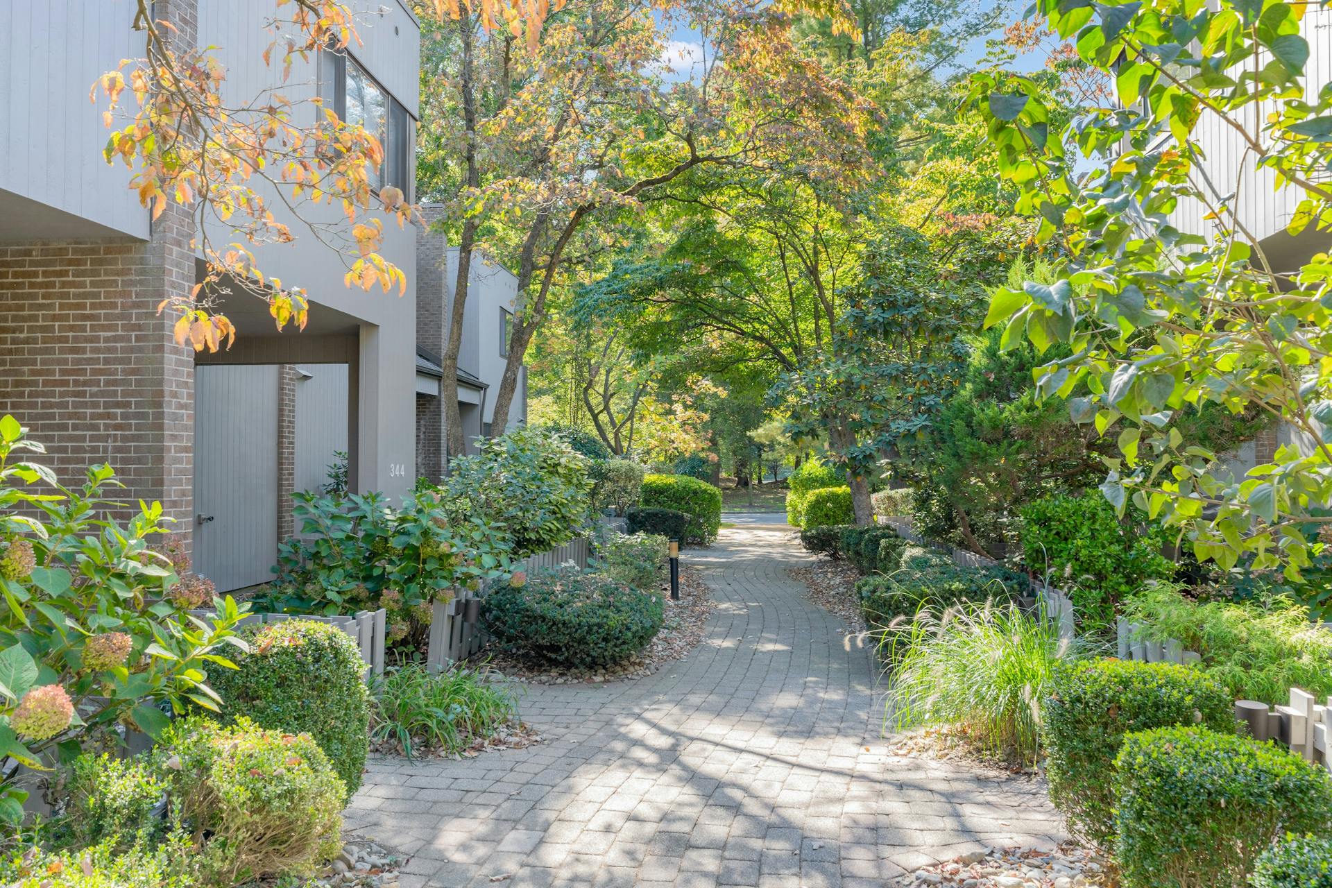 340 Pond Court Unit# 340