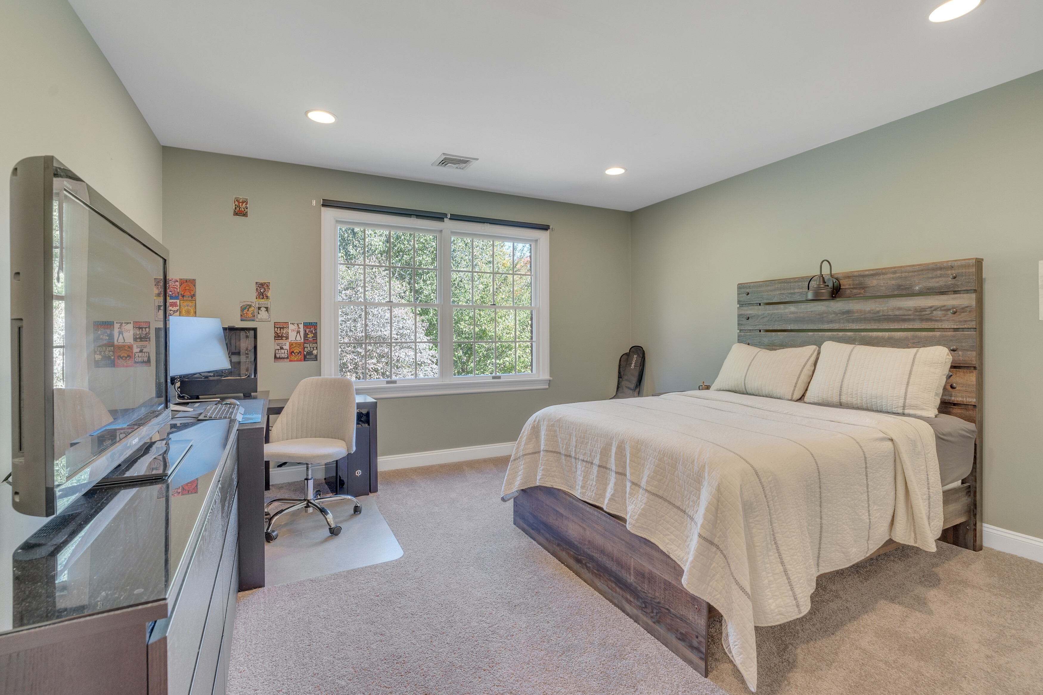 10 Pelz Farm Court 