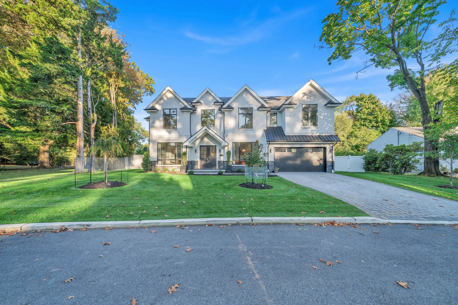 9 Heatherhill Road
