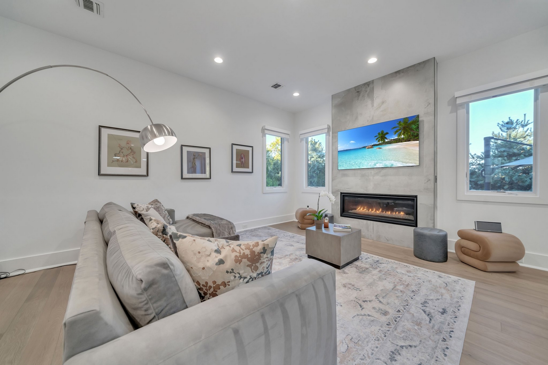 9 Heatherhill Road